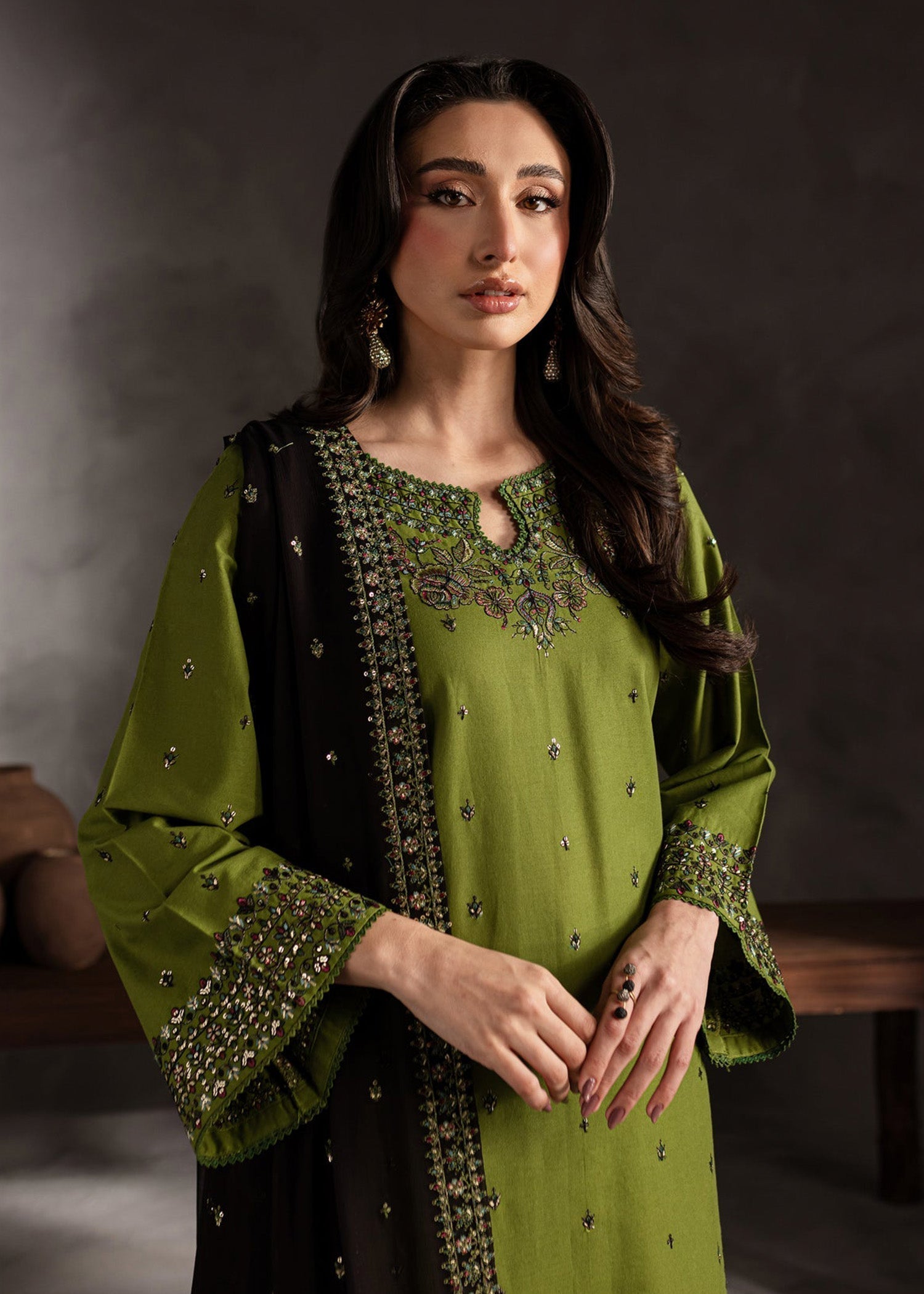 Chaudhary Arts Ezzah Lawn Embroidered dress Women 3pcs