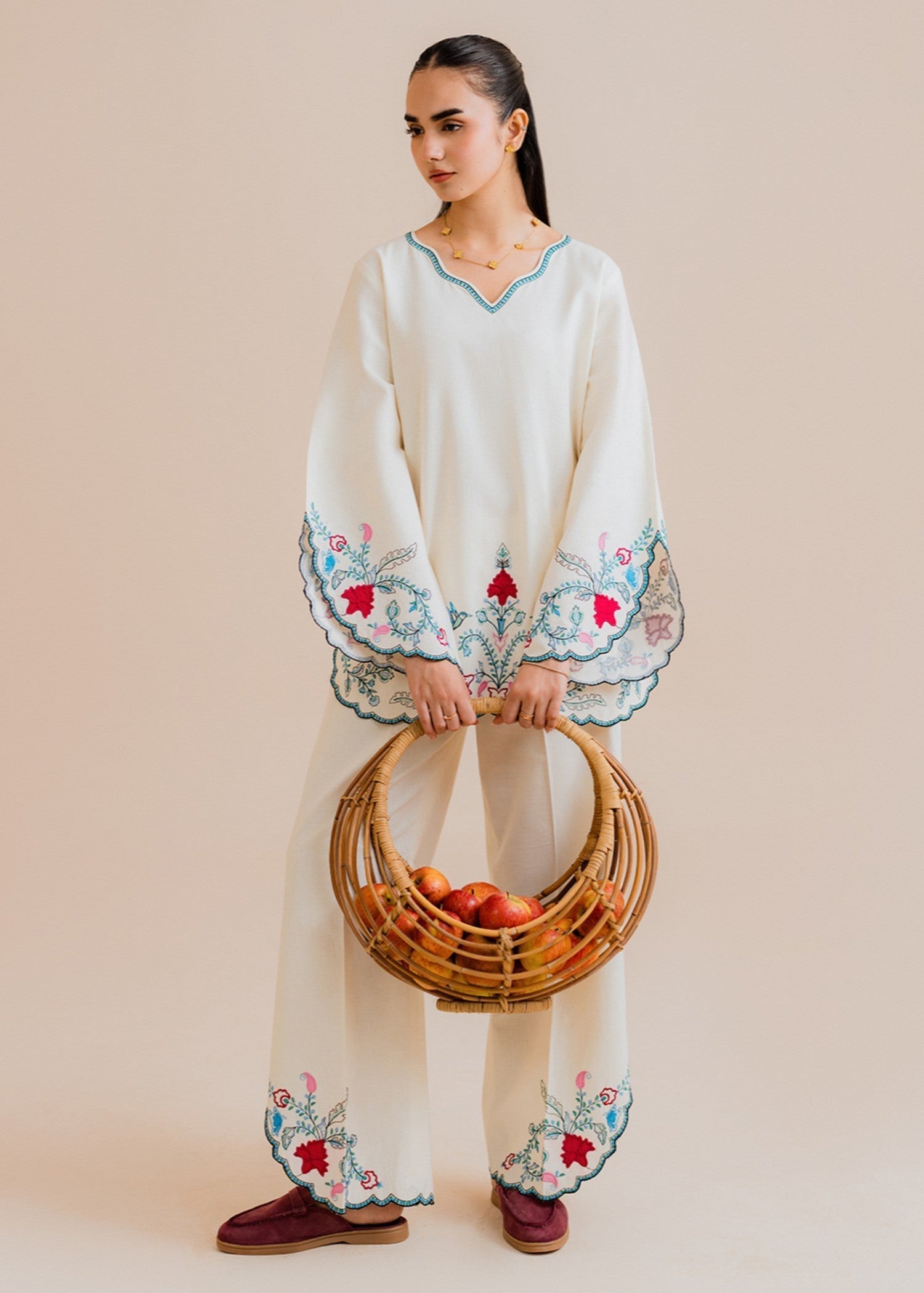 Kiara Eldyn – Embroidered Co ords Khaddar Set Women 2pcs