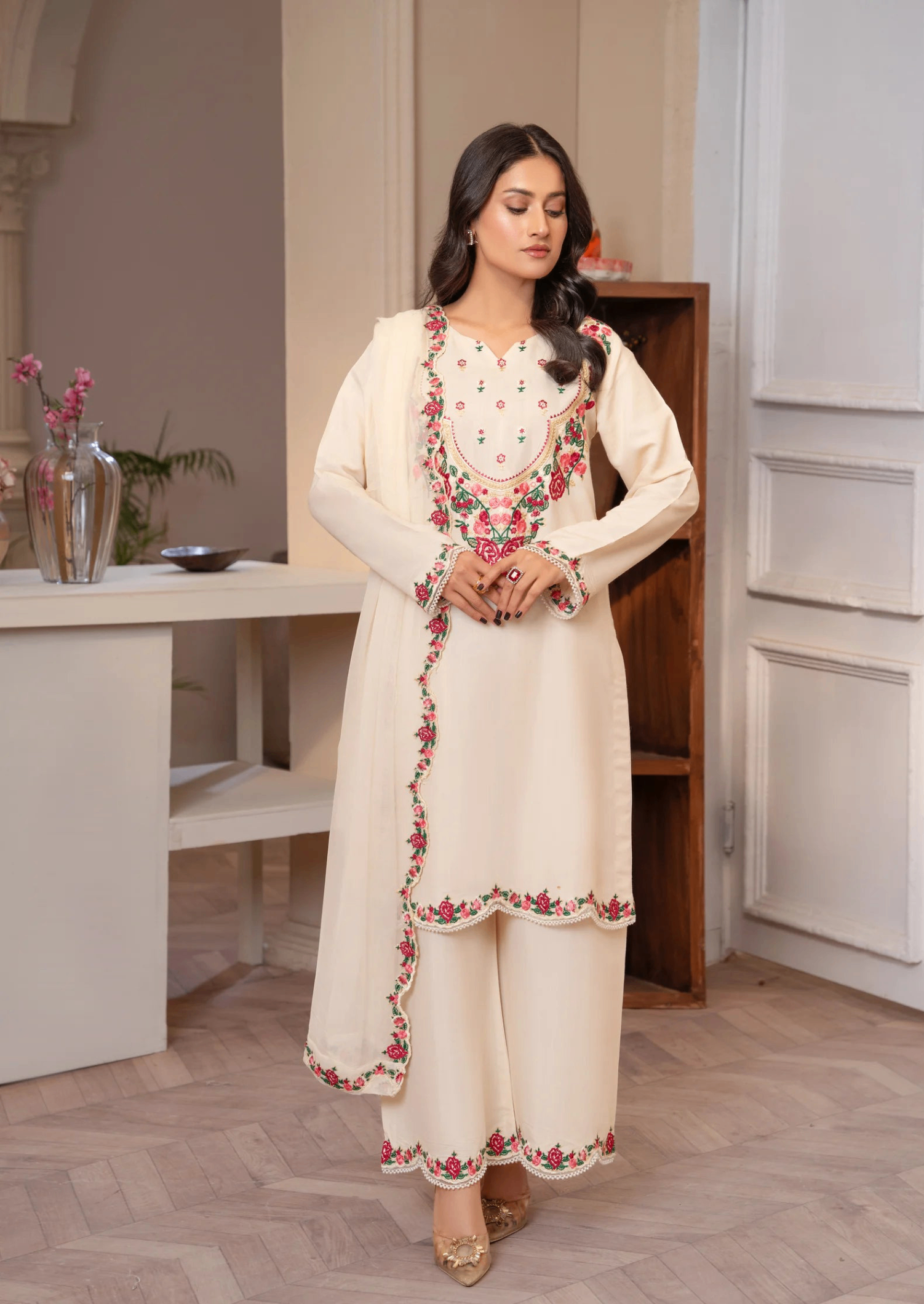 Akhrot Clothing Regal Eid Women 3pcs