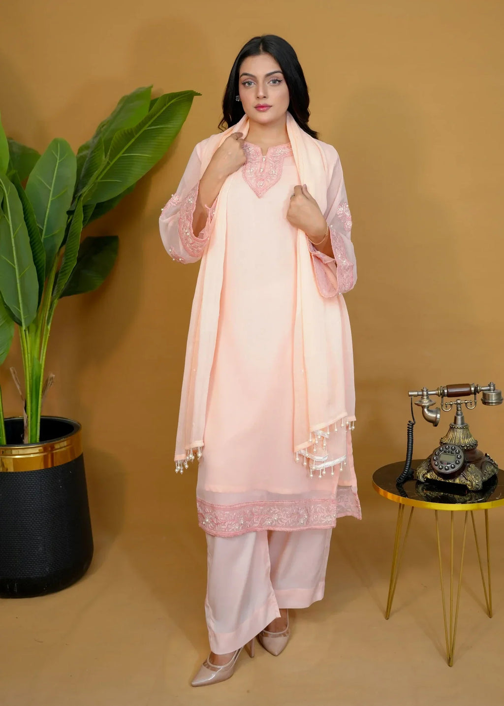 Pretbee Peach Embroidered chiffon Women 3pcs