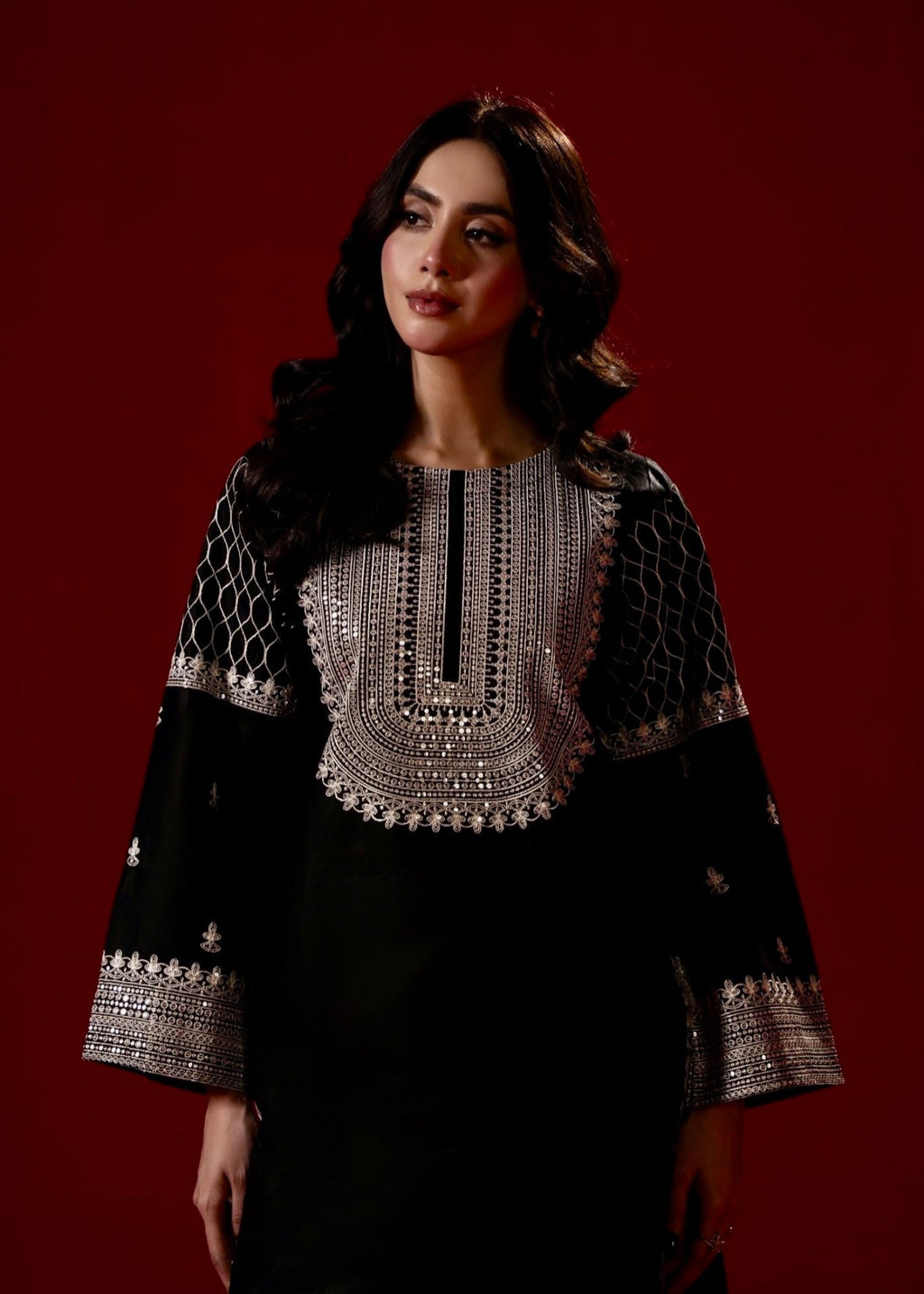 Zeenat & Zoha Silver Sequin Women 2pcs