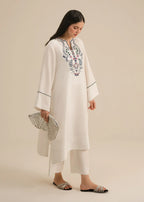 Hamna Kalim maria k white Women 2pcs