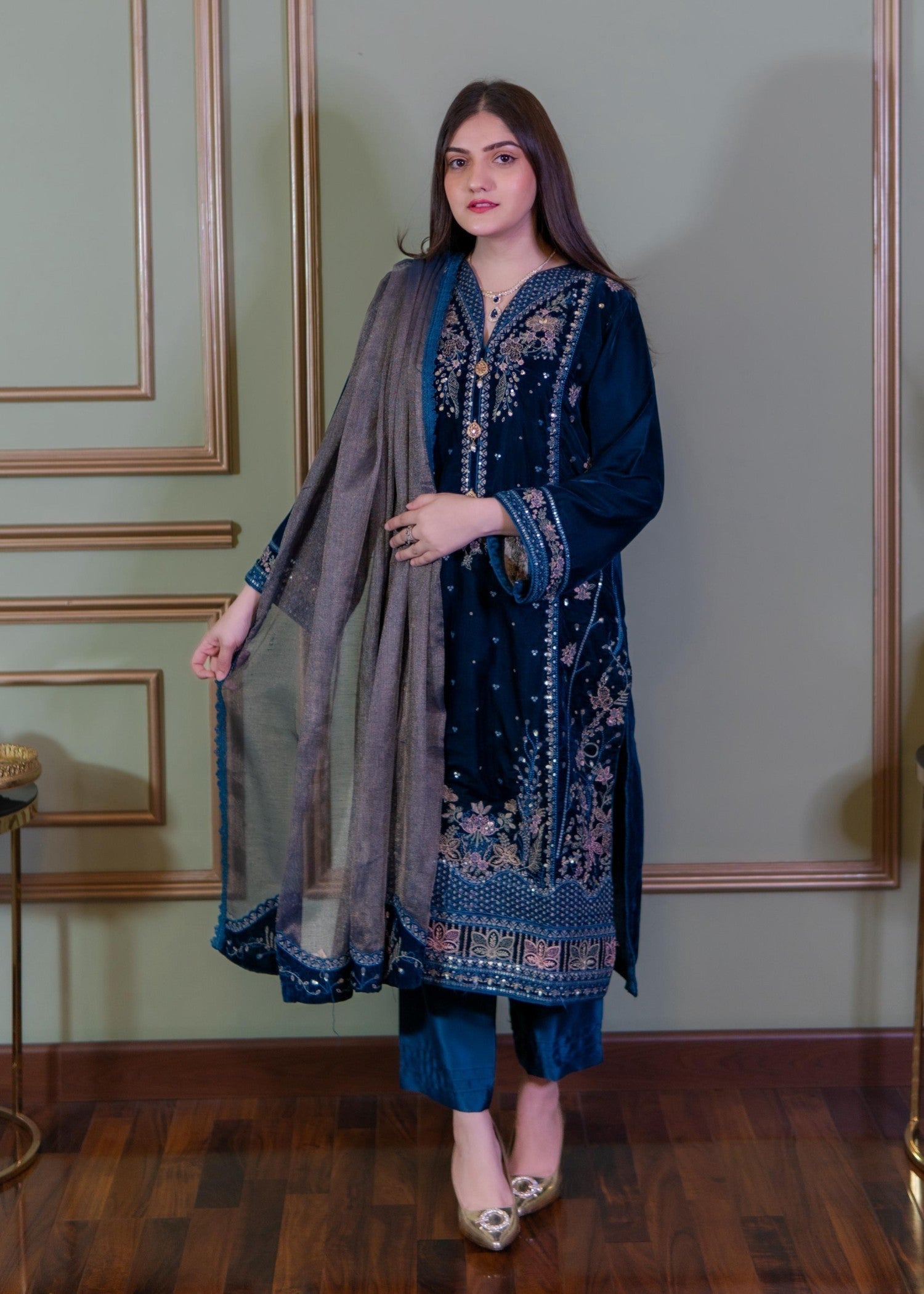 Rangoon Clothing Roshana Velvetine Women 3pcs