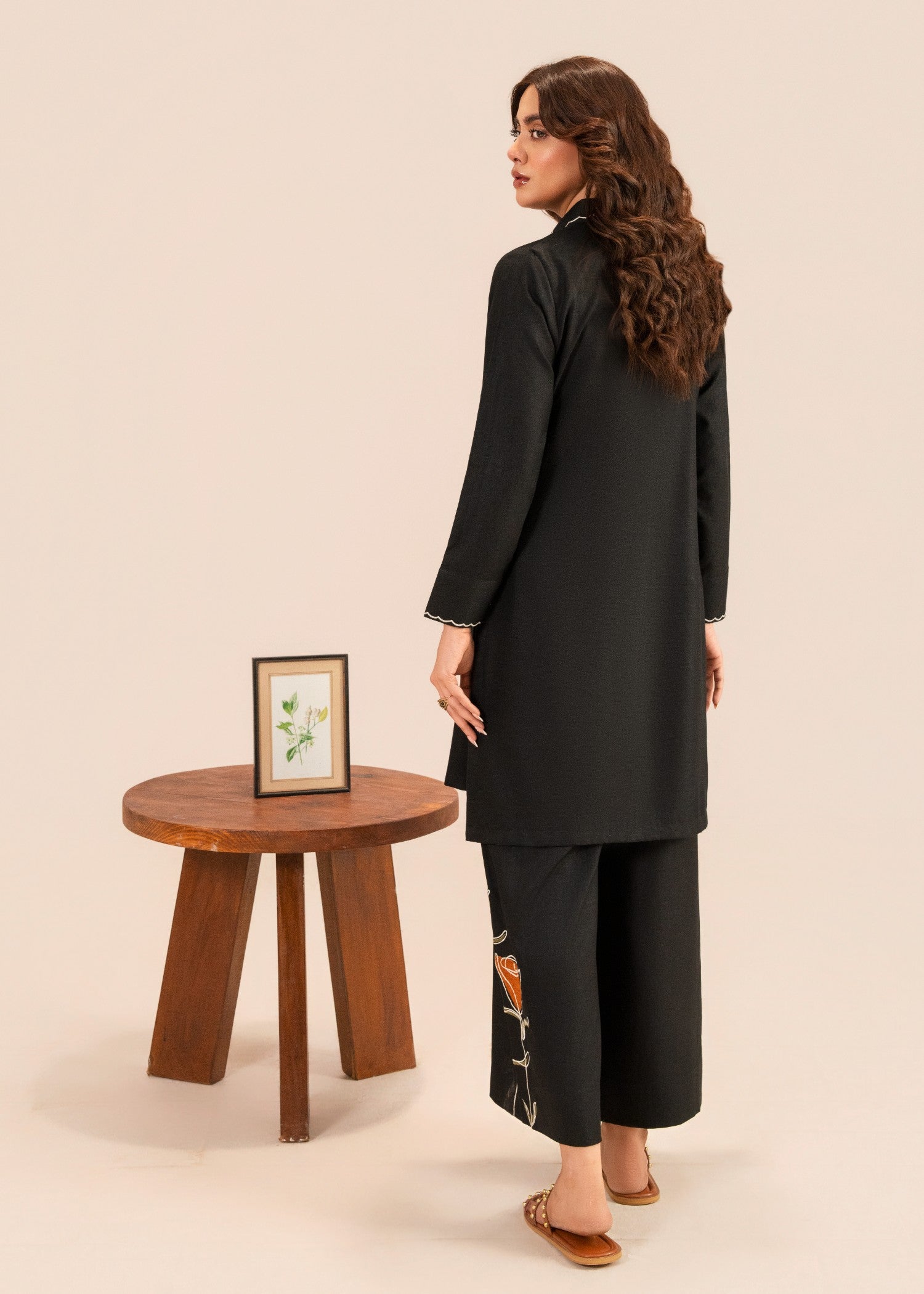 Sahibas By Mirza Faqat Women 2pcs