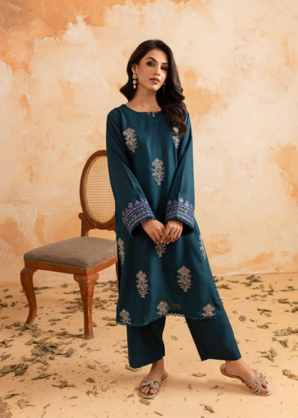 Afsarah Floral Zinc Luxury Embroidered Stitched Dress Women 2pcs