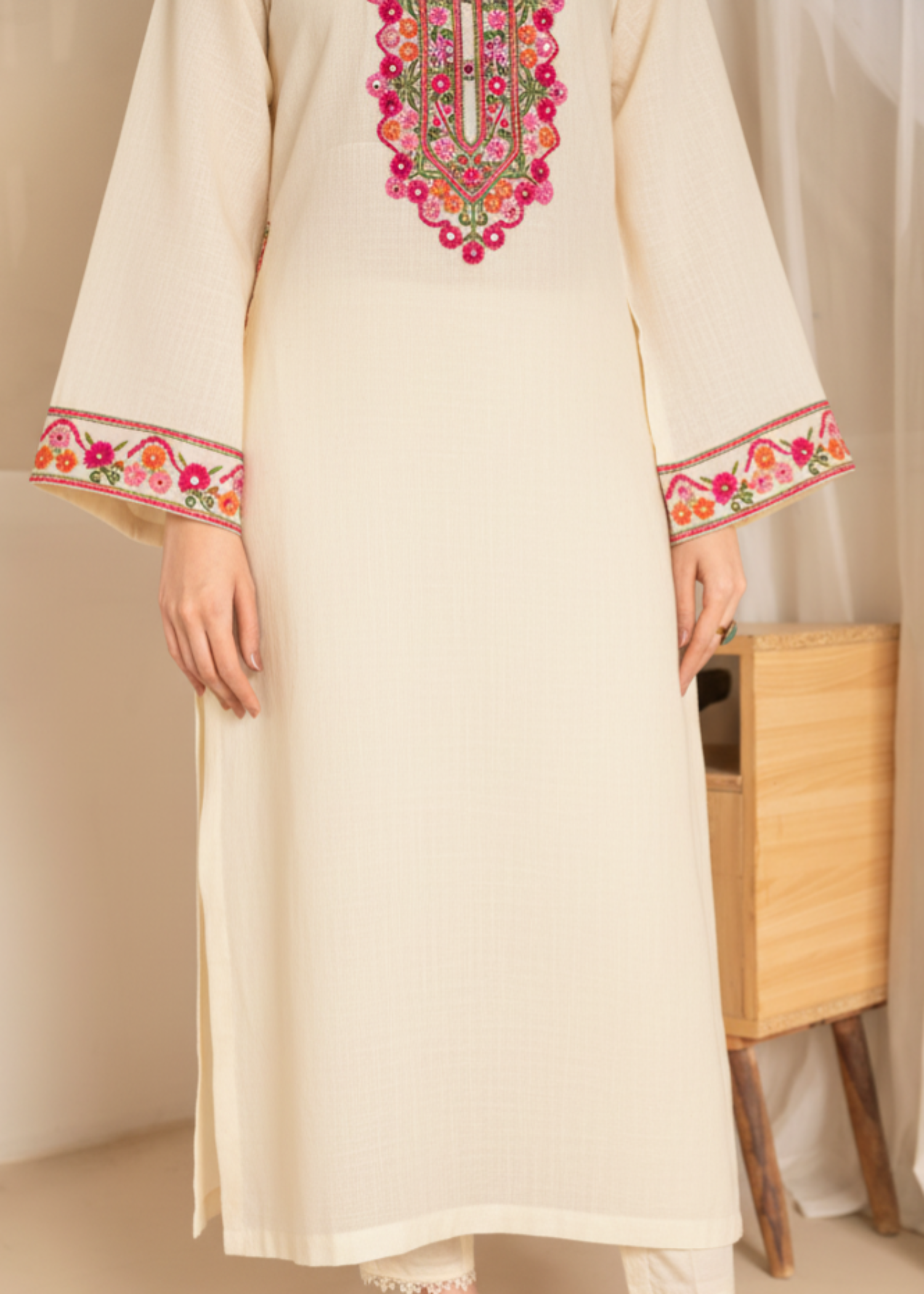 Sahibas By Mirza Aliza White Women 1pcs