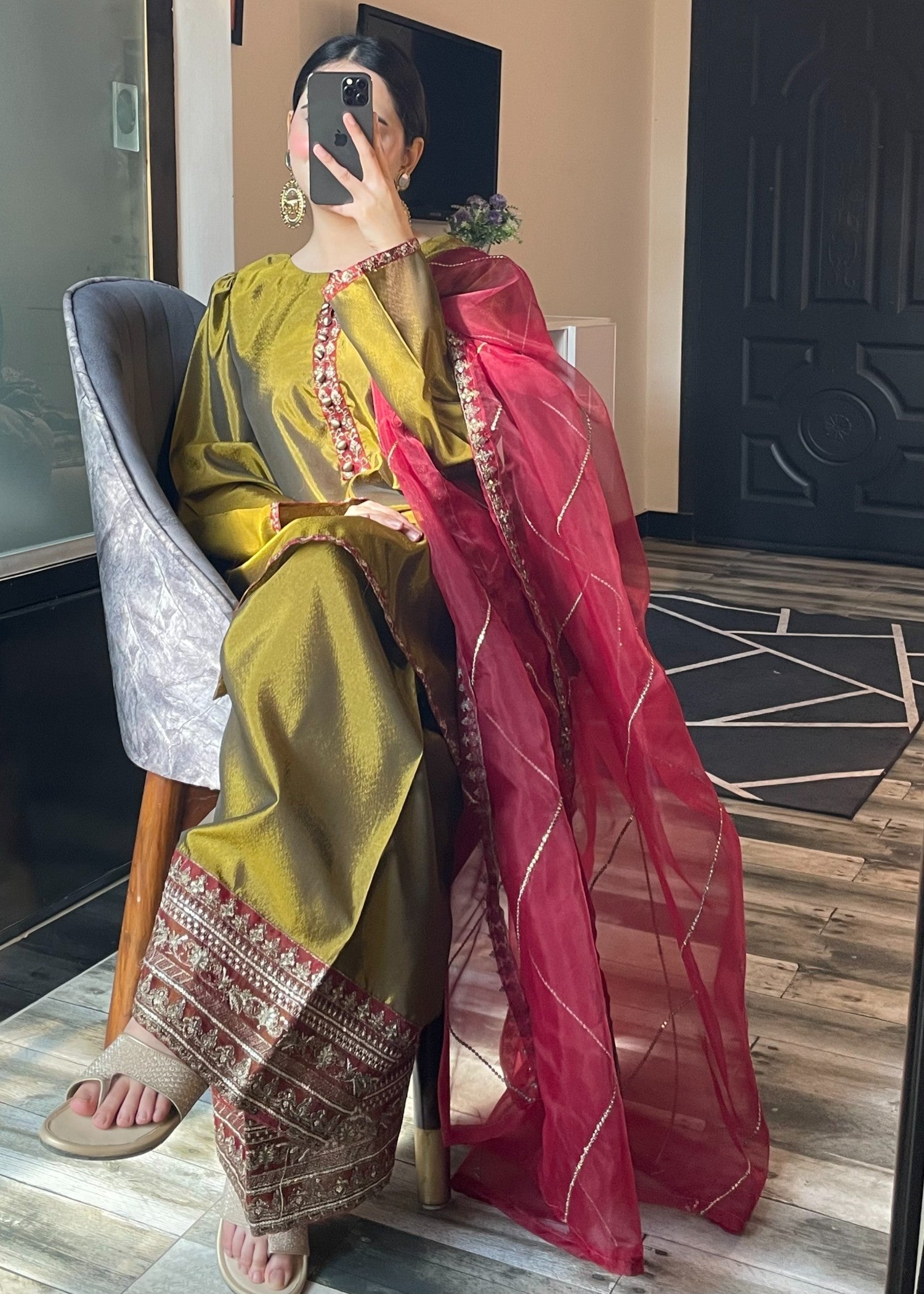 Shehroz Fashion Royal Rouge Women 3pcs