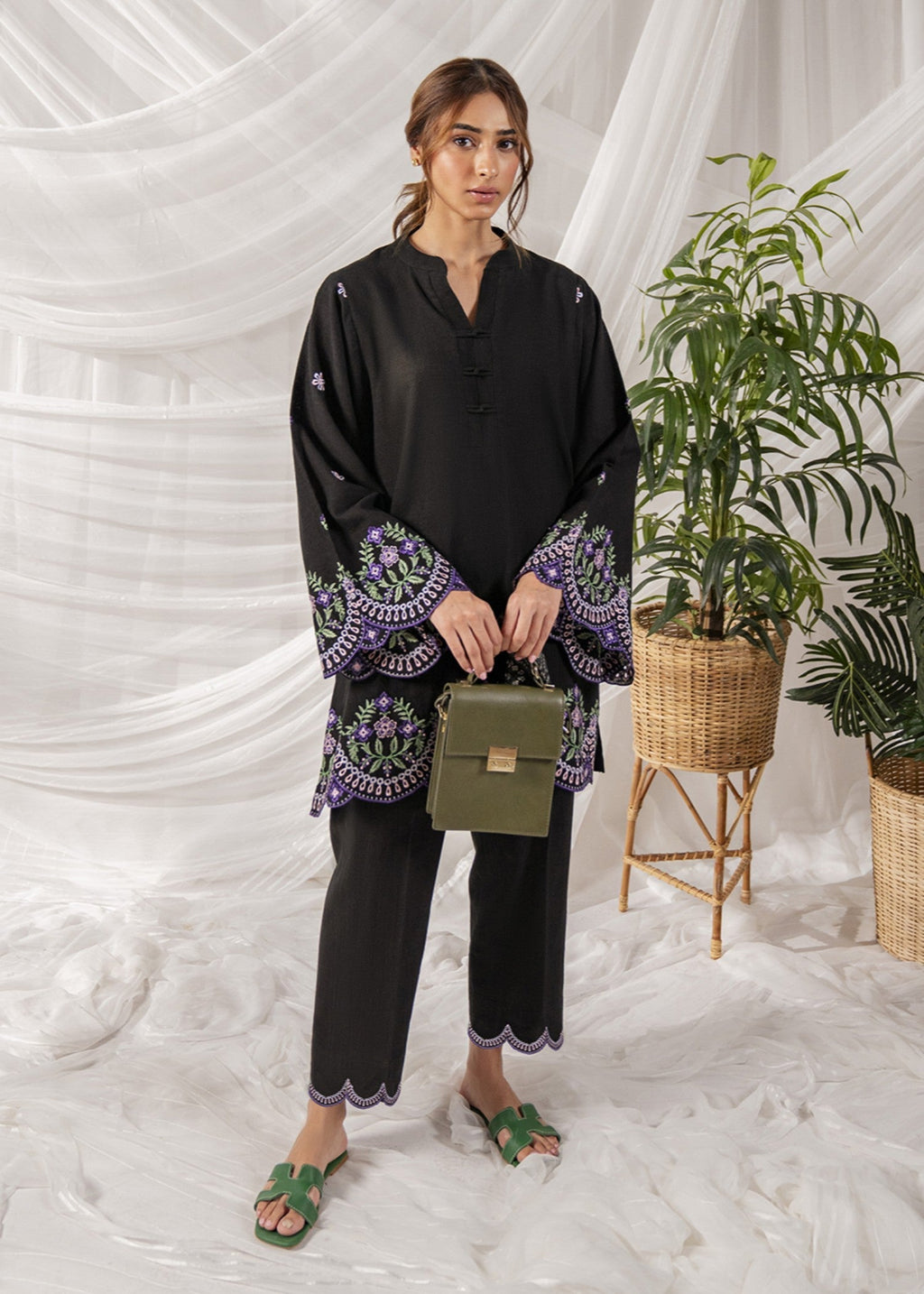 Kiara Aria Embroidered Cotton Women 2pcs