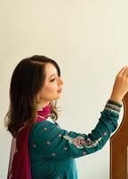 Omal By Komal Mahrukh Women 3pcs