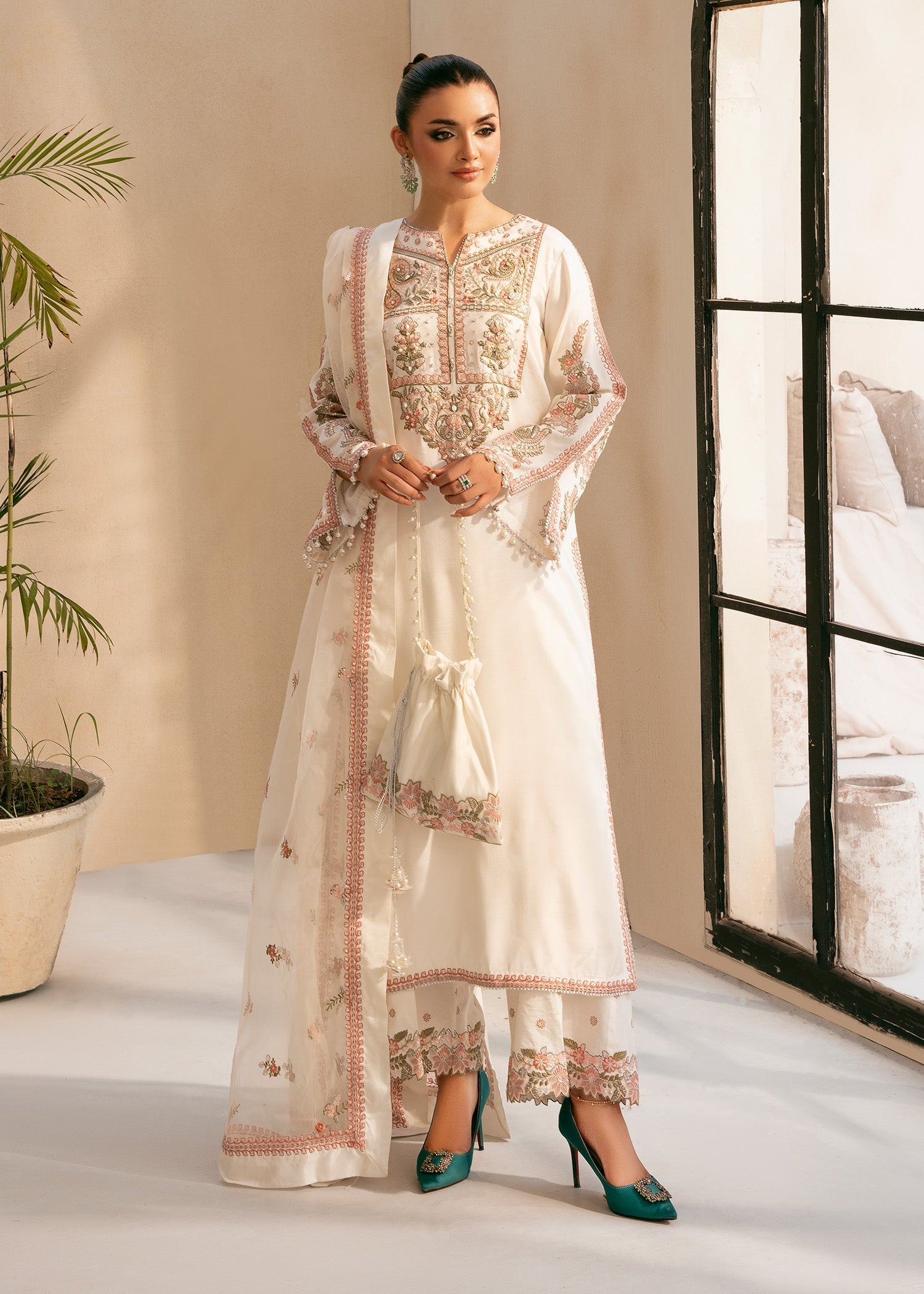 Rang-e-Haya Jolie Women 3pcs