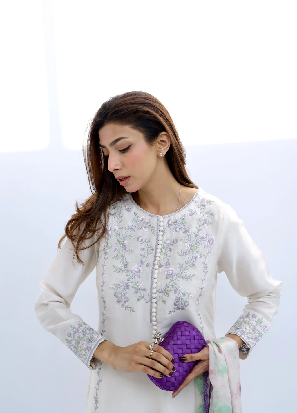 Hues Atelier Divine white Women 3pcs