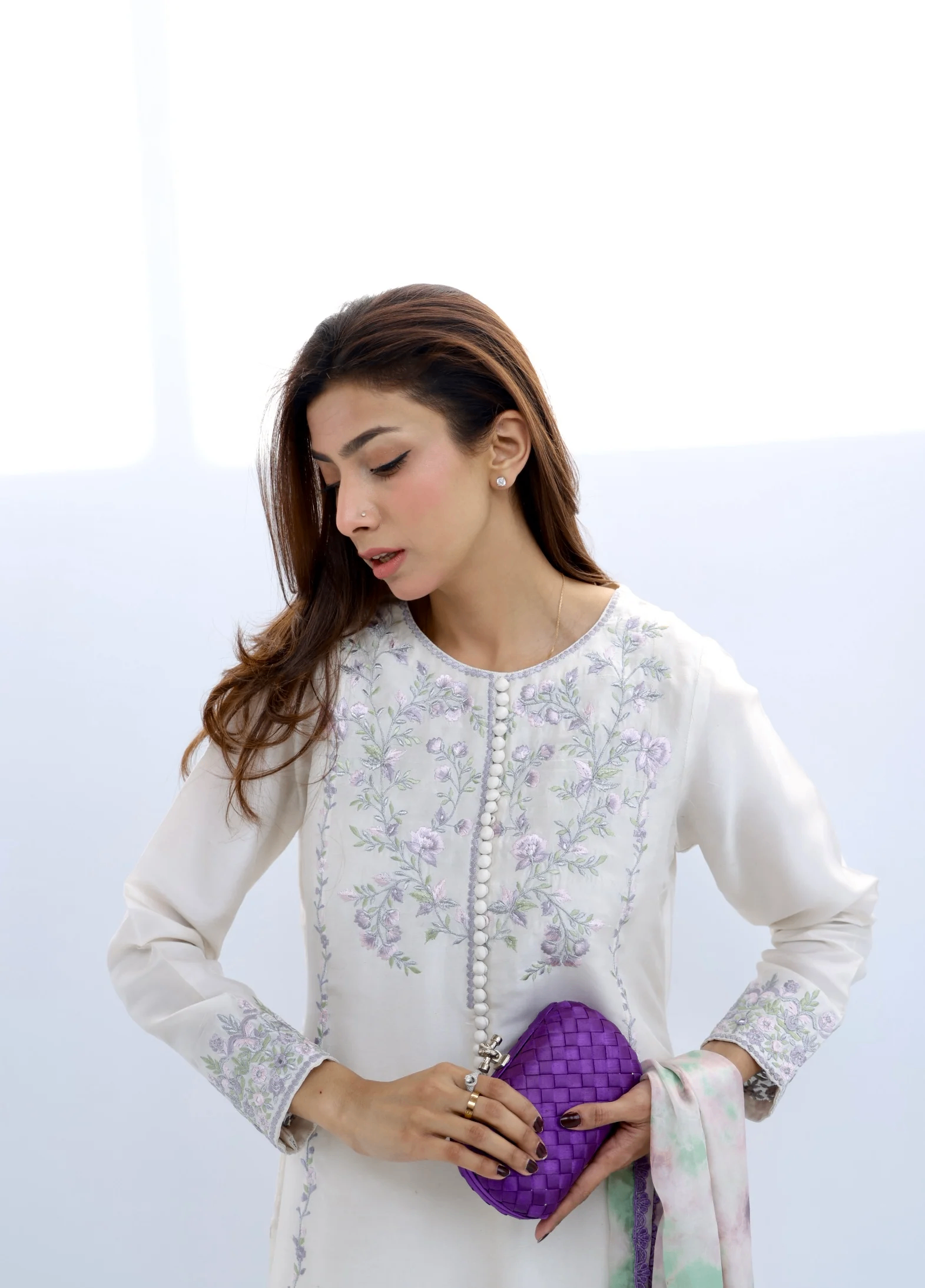 Hues Atelier Divine white Women 3pcs