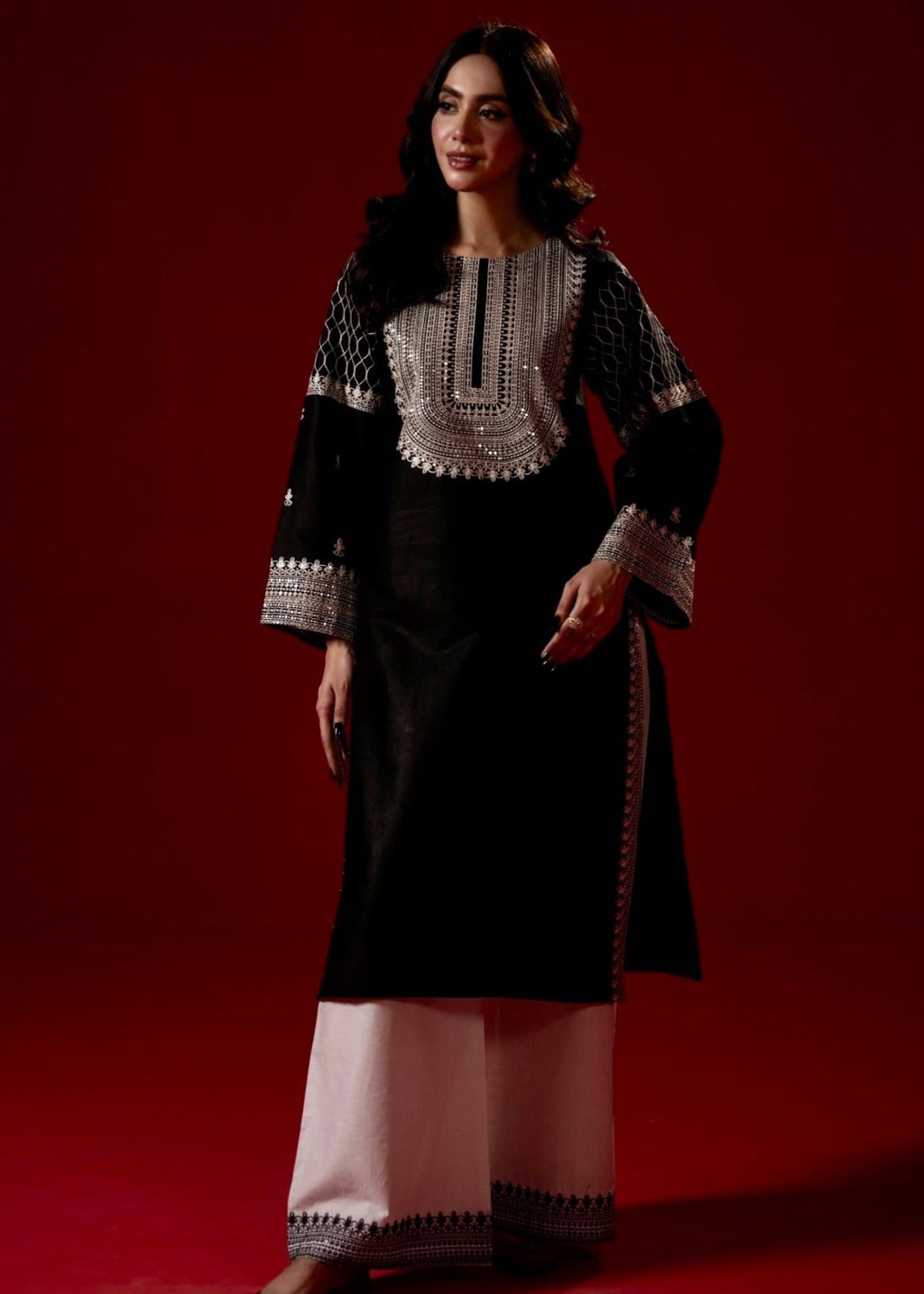 Zeenat & Zoha Silver Sequin Women 2pcs