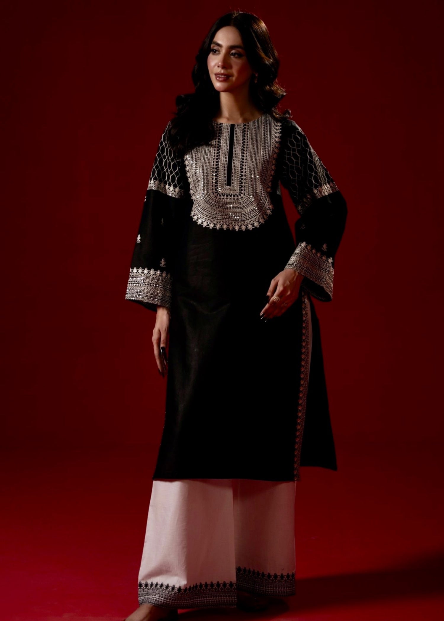 Zeenat & Zoha Silver Sequin Women 2pcs