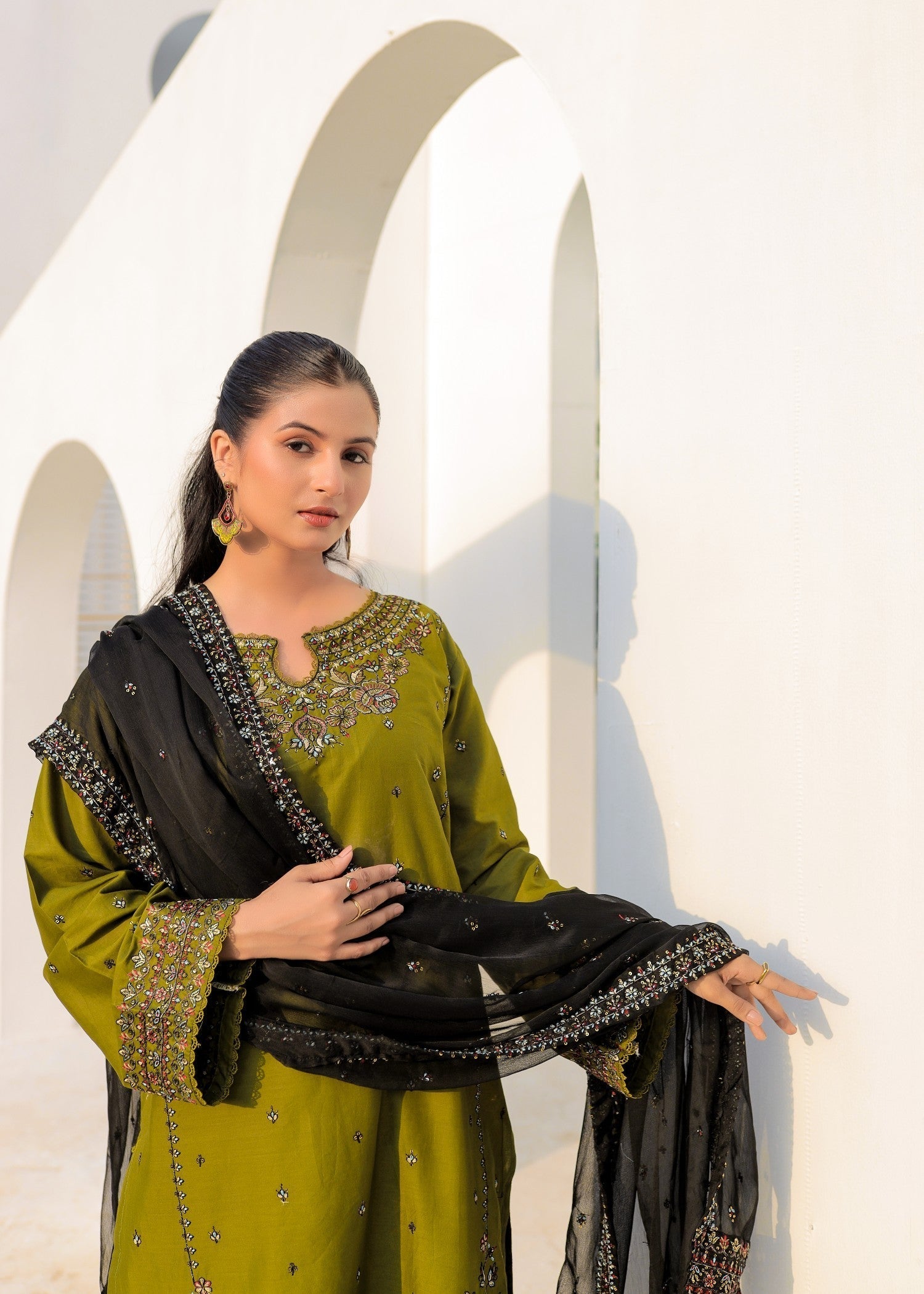 Shehroz Fashion EZZAL EMBROIDERY SUIT Women 3pcs