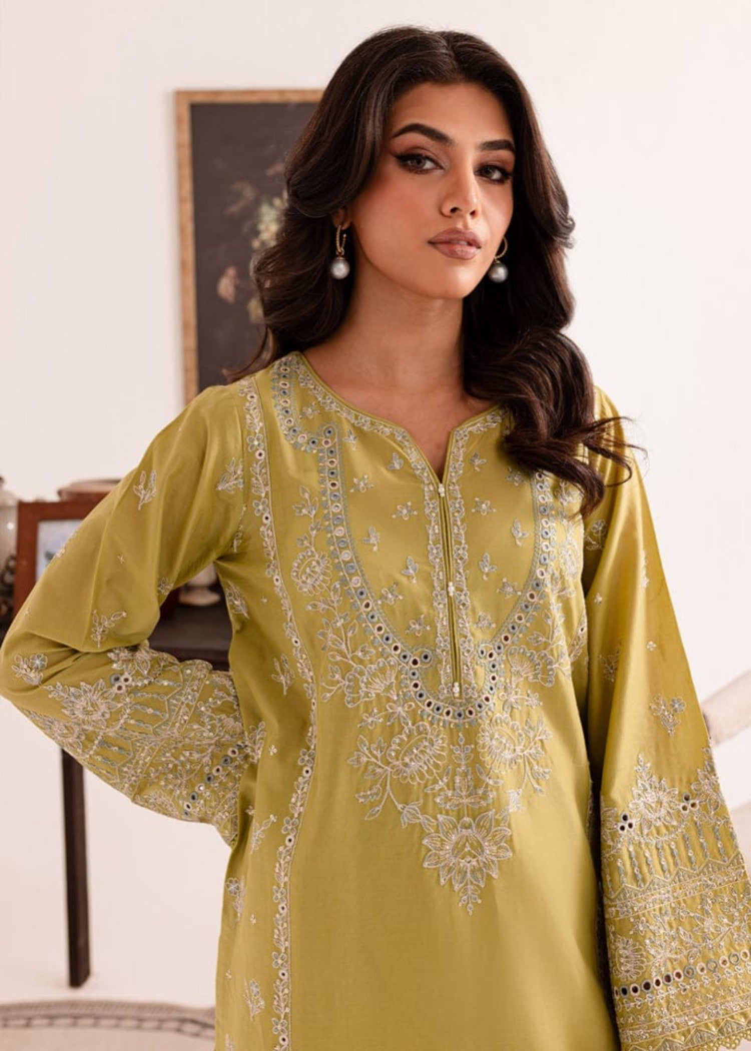 Shehroz Fashion Rang e Naz lawn embroidery suit Women 2pcs