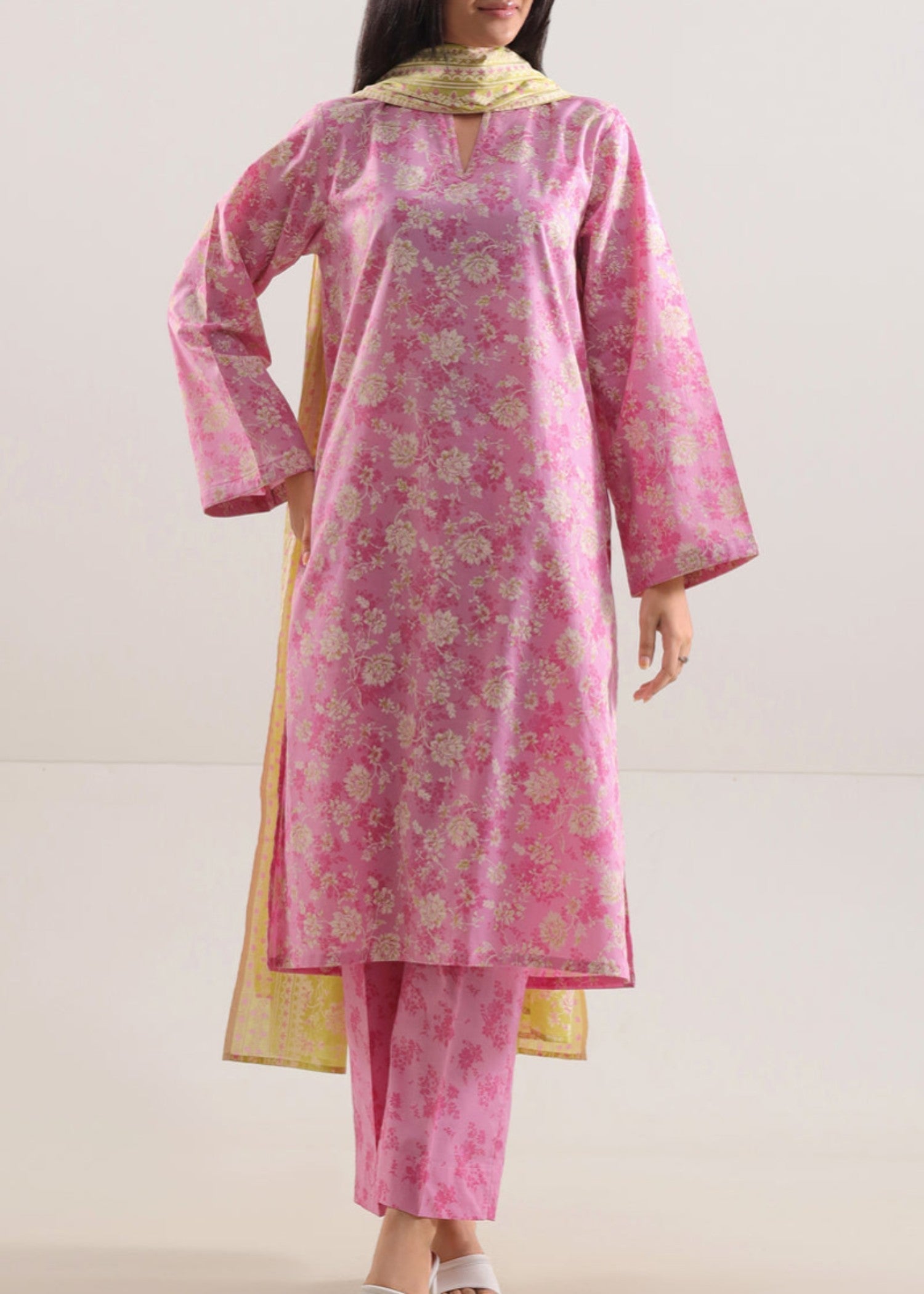 Saya Printed Lawn Stitched WP3P 719 Women 3pcs