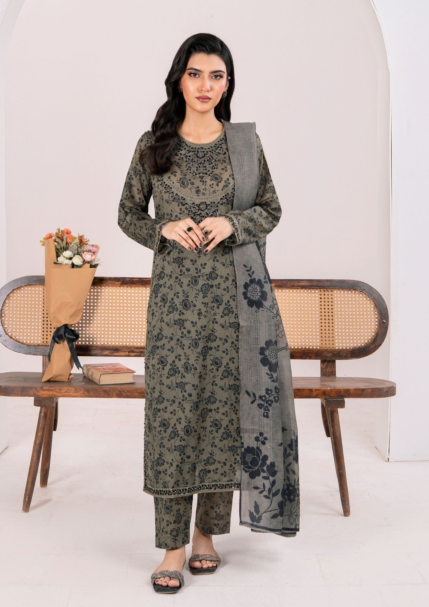 Alfatah Pret Printed Lawn with Embroidery RANAAI S25 0015 Women 3pcs