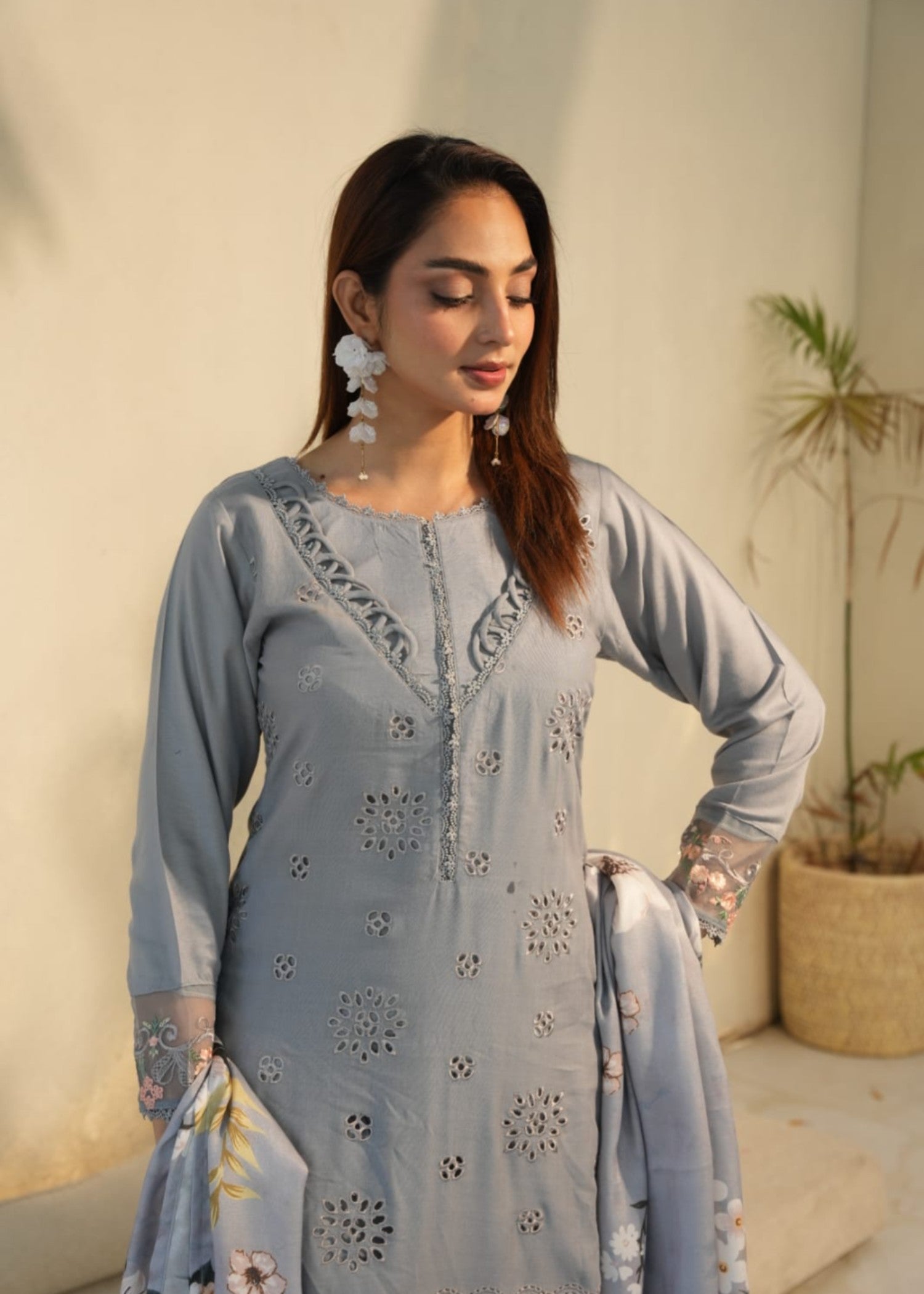 Designer Rack linen embraided pastel grey Women 3pcs