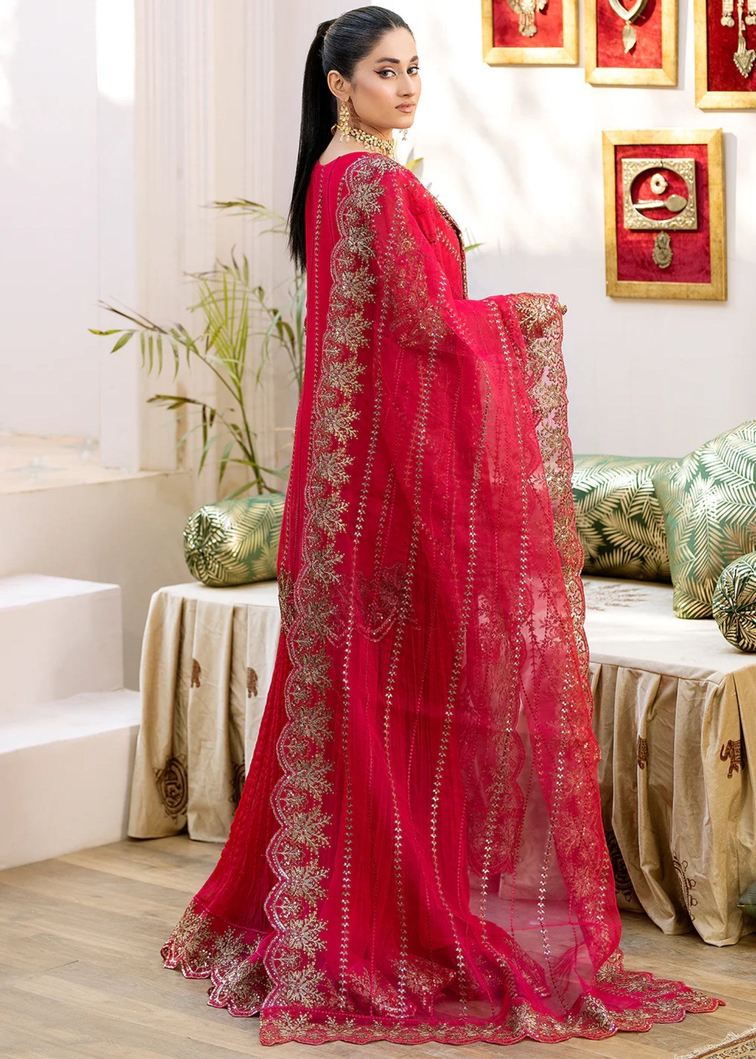 Suits By Sadia Hoty pinky Women 3pcs