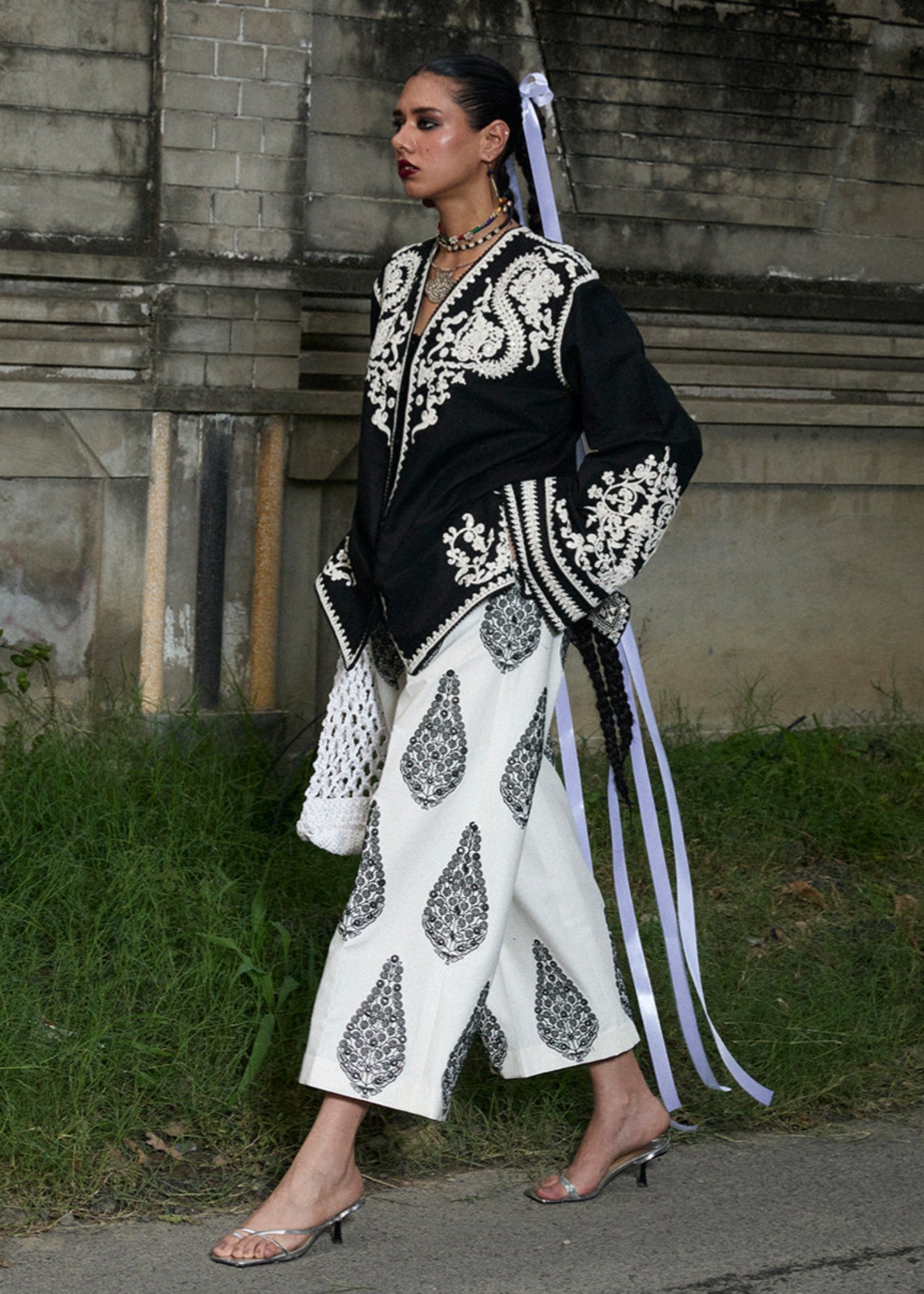 Jugnu Neelya Women 2pcs