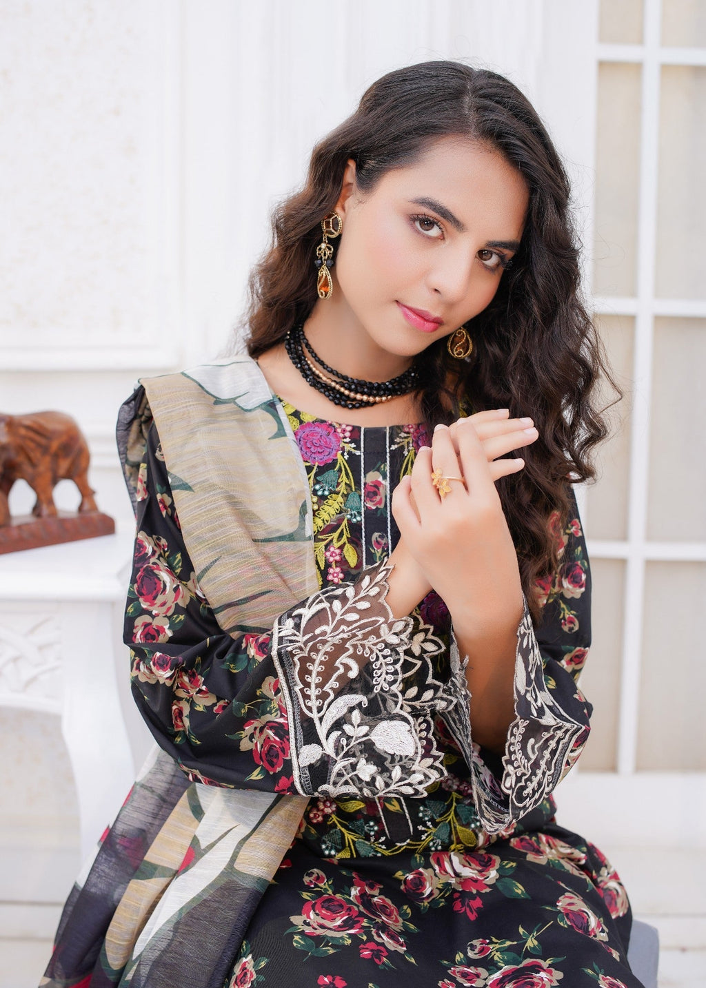 AATIQA Printed Pure Lawn Embroidered 15 Women 3pcs