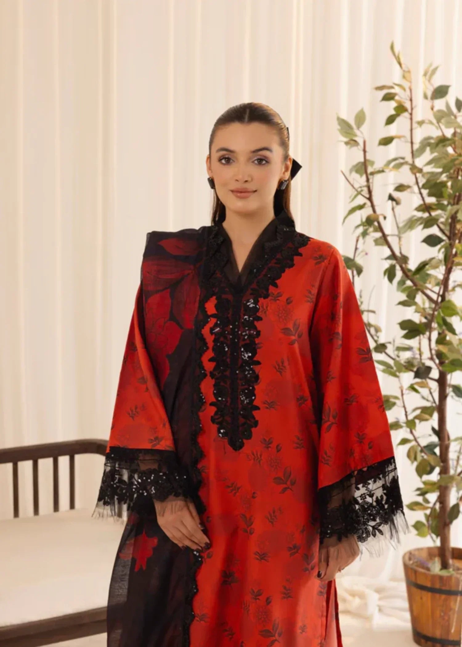 Mohagni GLS 13 Lawn STITCHED Women 3pcs