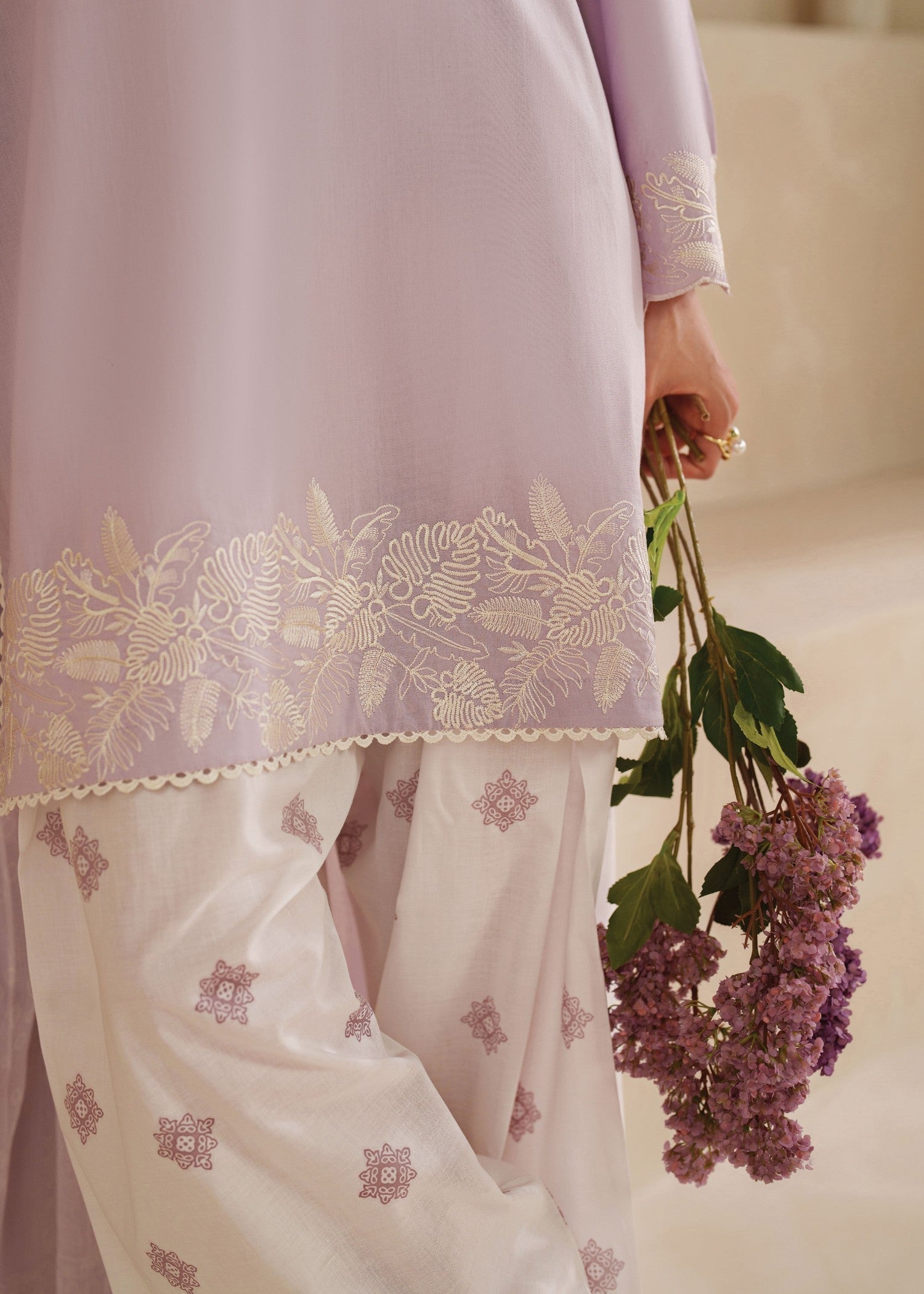 Garnet Clothing Insignia Women 3pcs