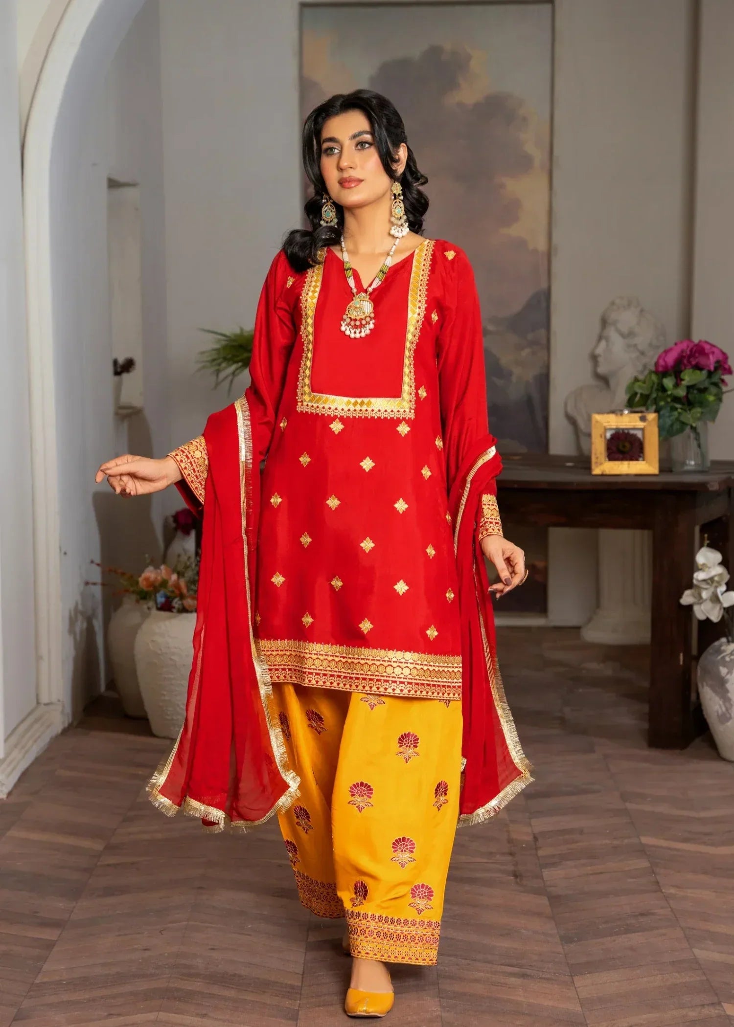 Akhrot Clothing Red Y Women 3pcs