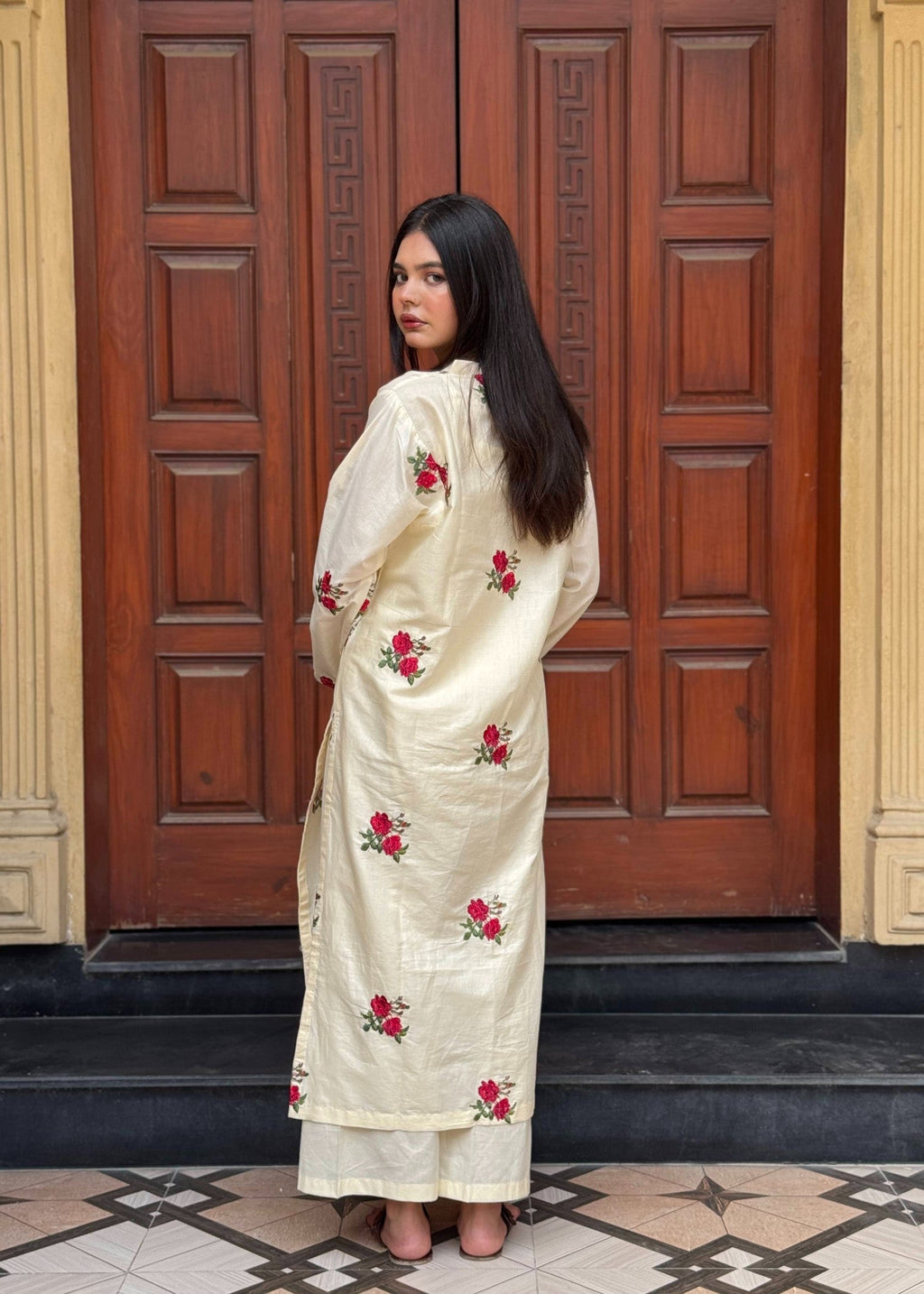 Kashqai Rose Embroidered Women 2pcs