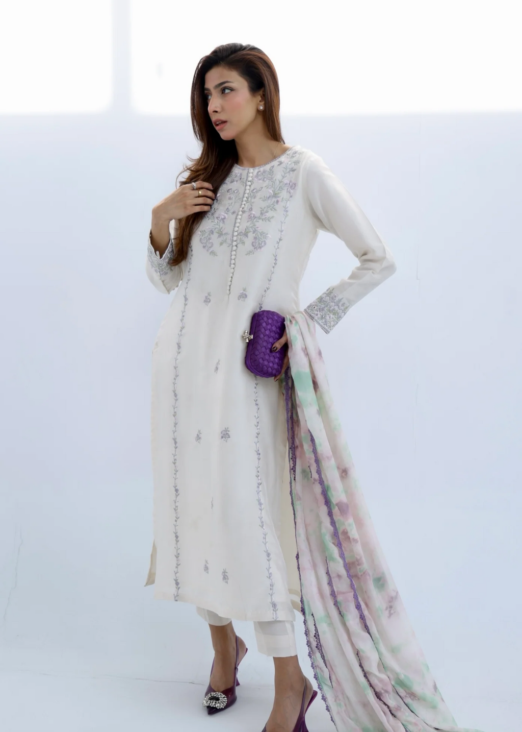 Hues Atelier Divine white Women 3pcs