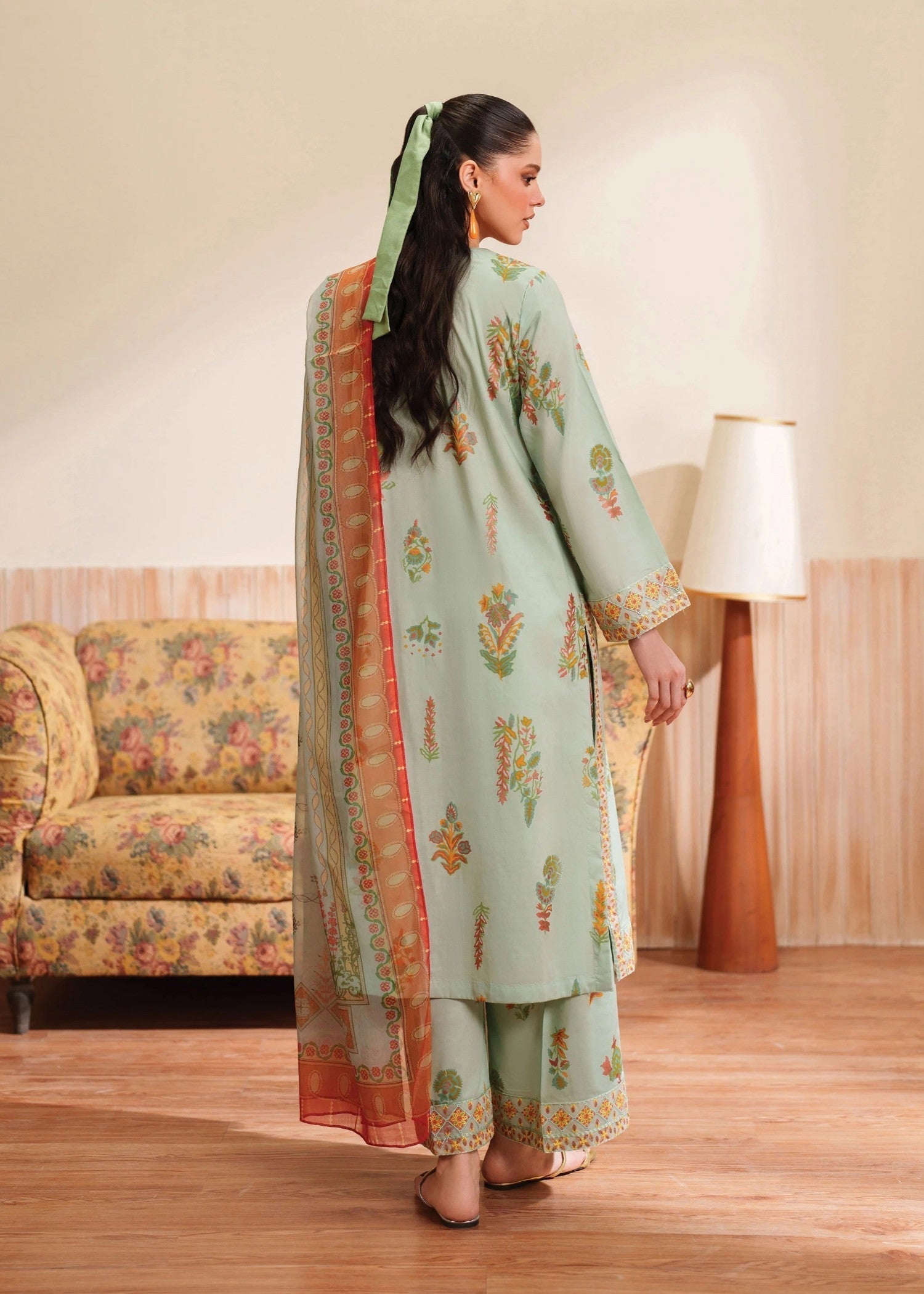 Garnet Clothing Unbound Women 2pcs