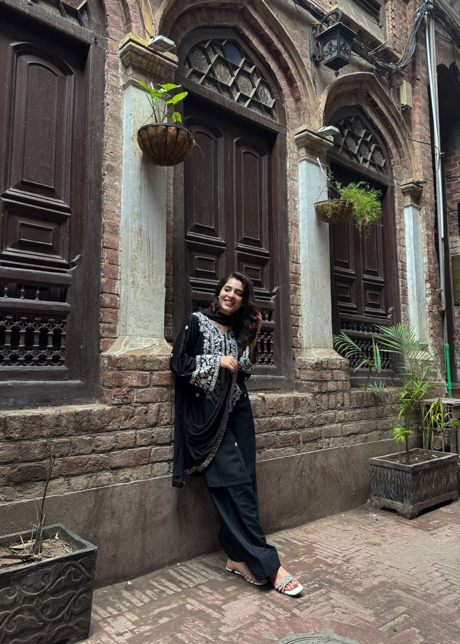 Kunaar White Snober Women 2pcs