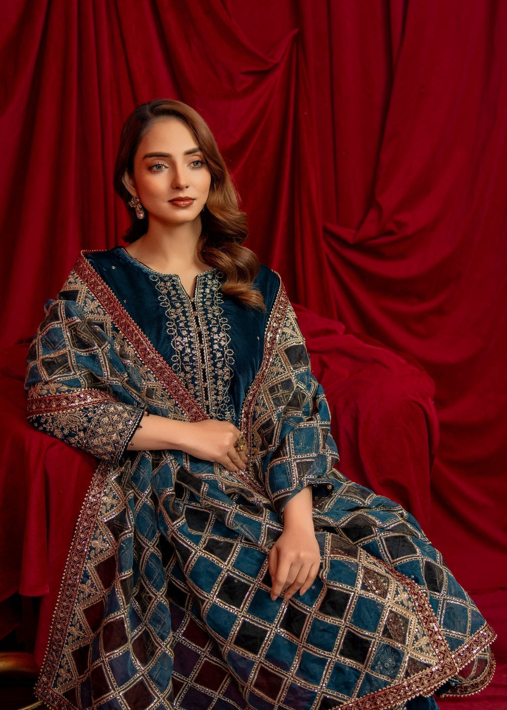 Waresha TWILIGHT CHARM M 02 Women 3pcs