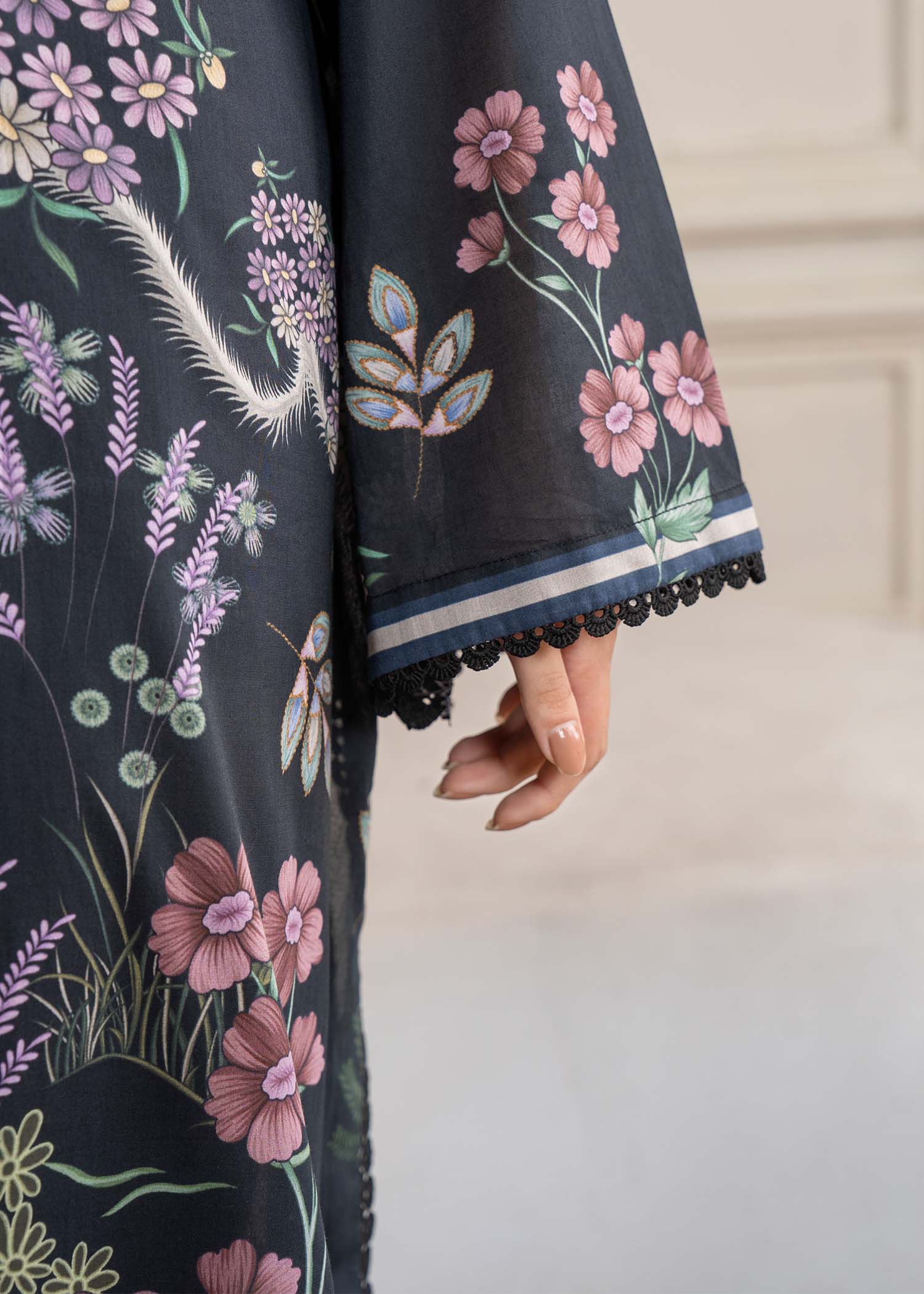 Meerak Pret Elanora Women 2pcs