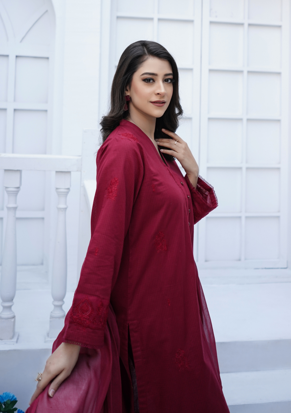 Yolo Pret Embroidered Lawn with Embroidered Border Chiffon Dupatta JASHAN S25 0025 Women 3pcs