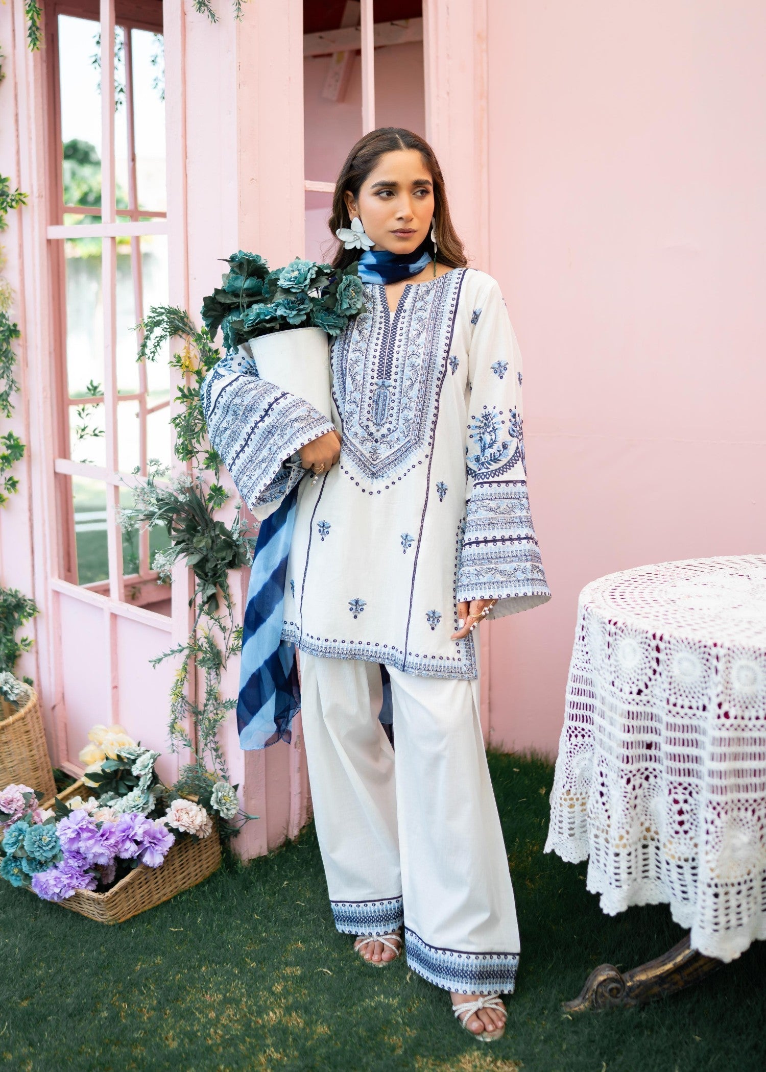 Laiba Mir Pearl White Women 3pcs