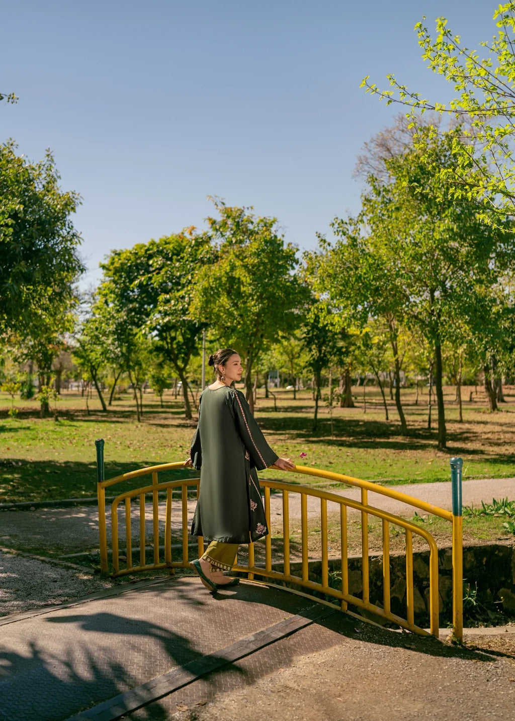 Urge Pret ENORA Women 2pcs