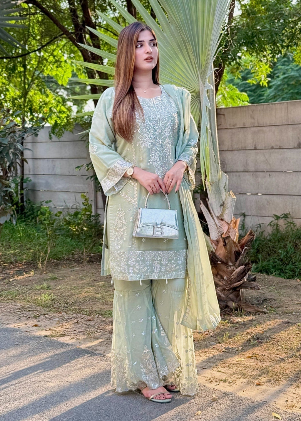 Four Season Boutique DIL NASHEEN PISTA Women 3pcs