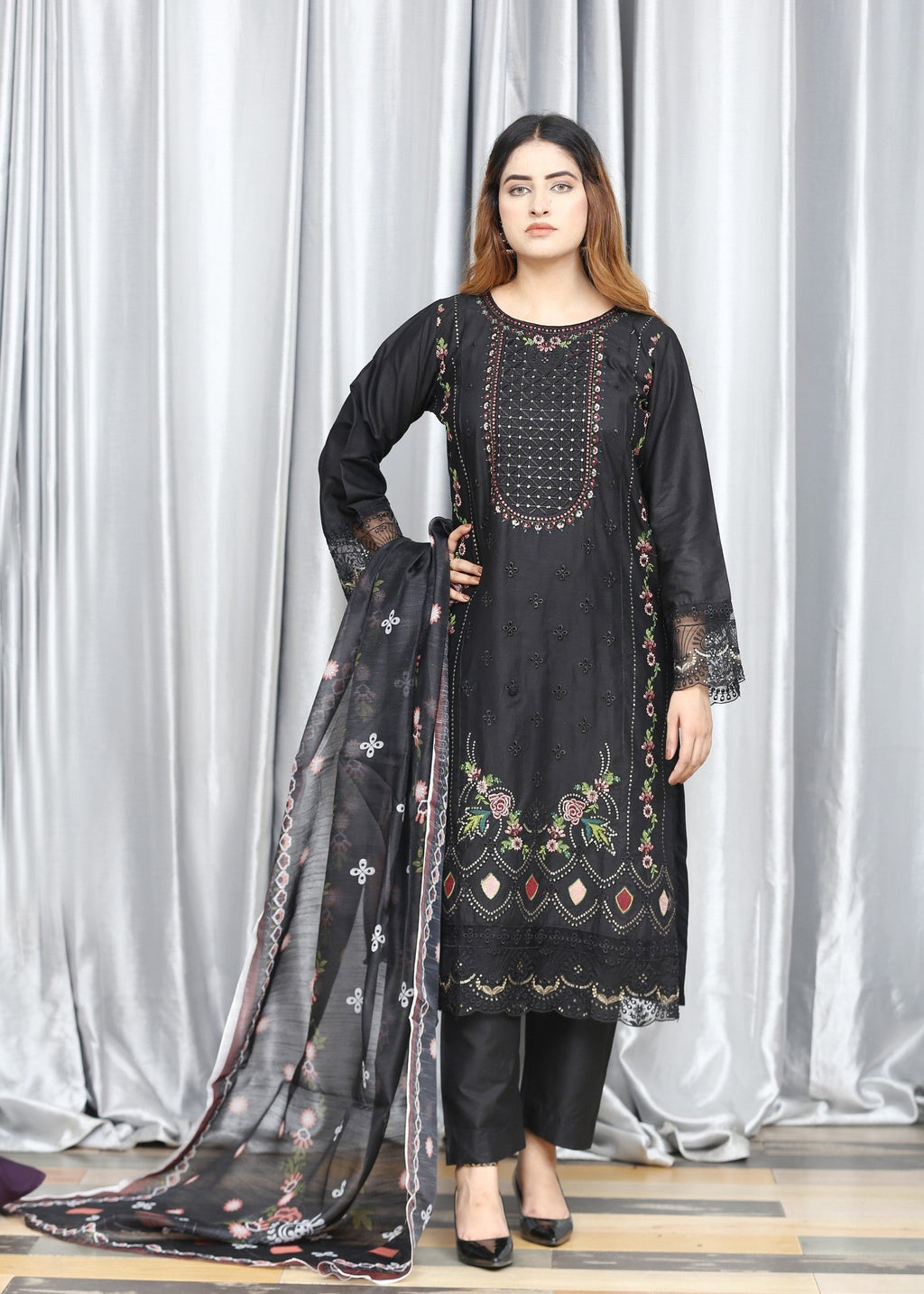 Rb Pret & Couture MAHA Women 3pcs