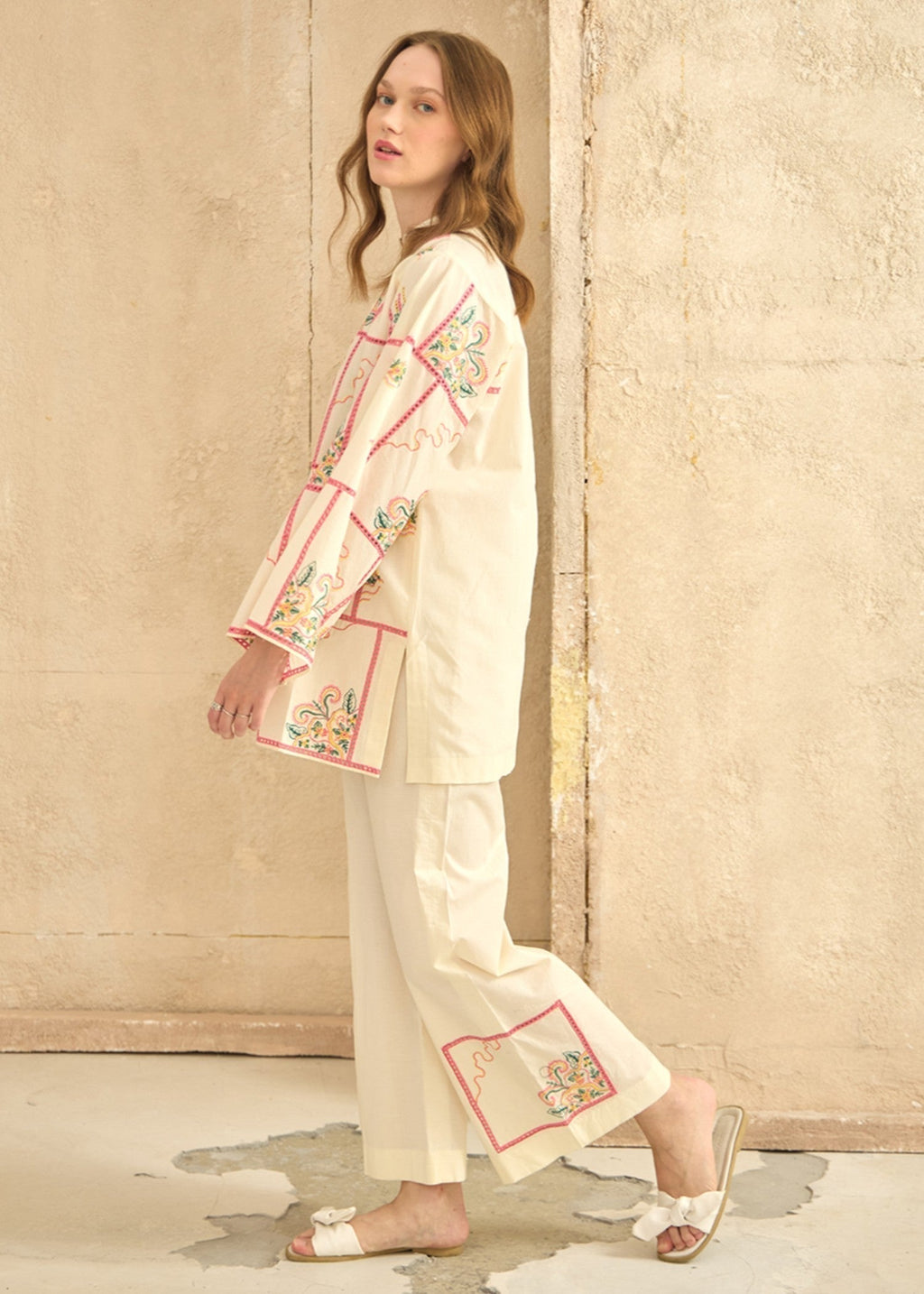 Kiara Suria – Embroidered Co ords Set Women 2pcs