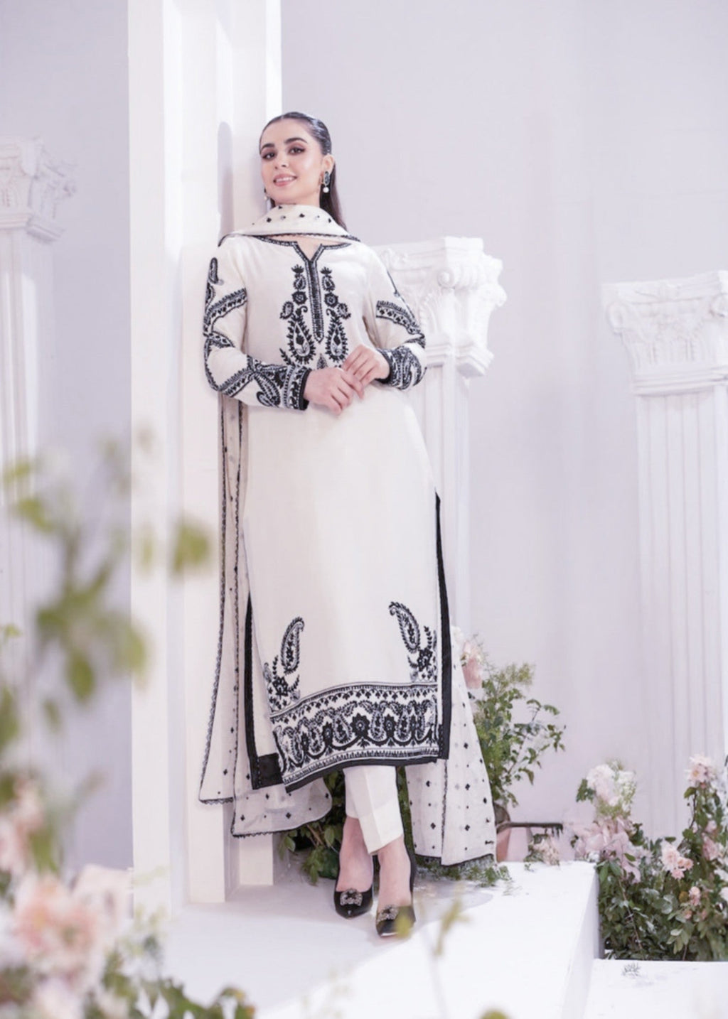 Tawakal Closet Ayra White 02 Women 3pcs