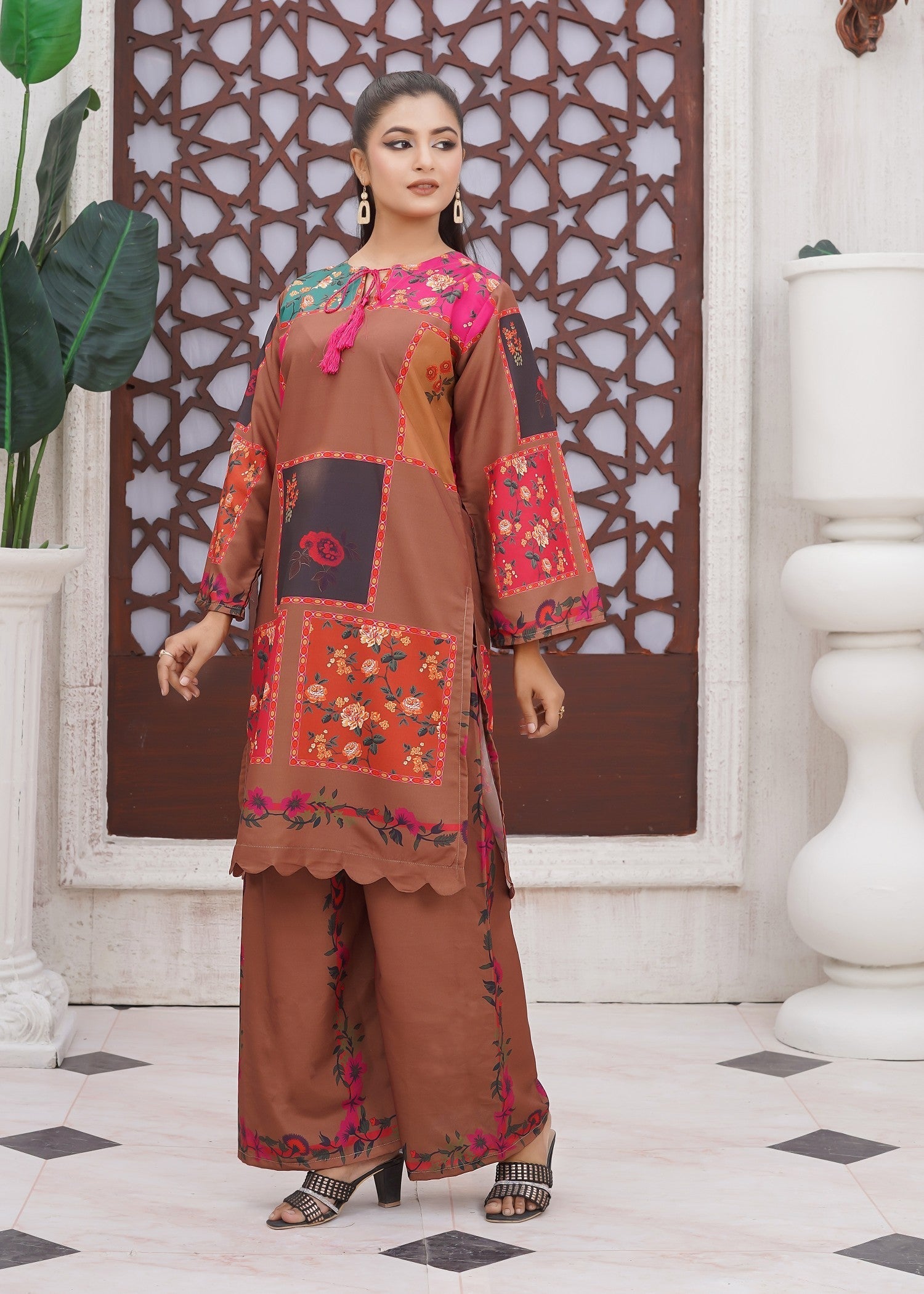 Hamna Kalim ZAITOON BROWN CORDS Women 2pcs