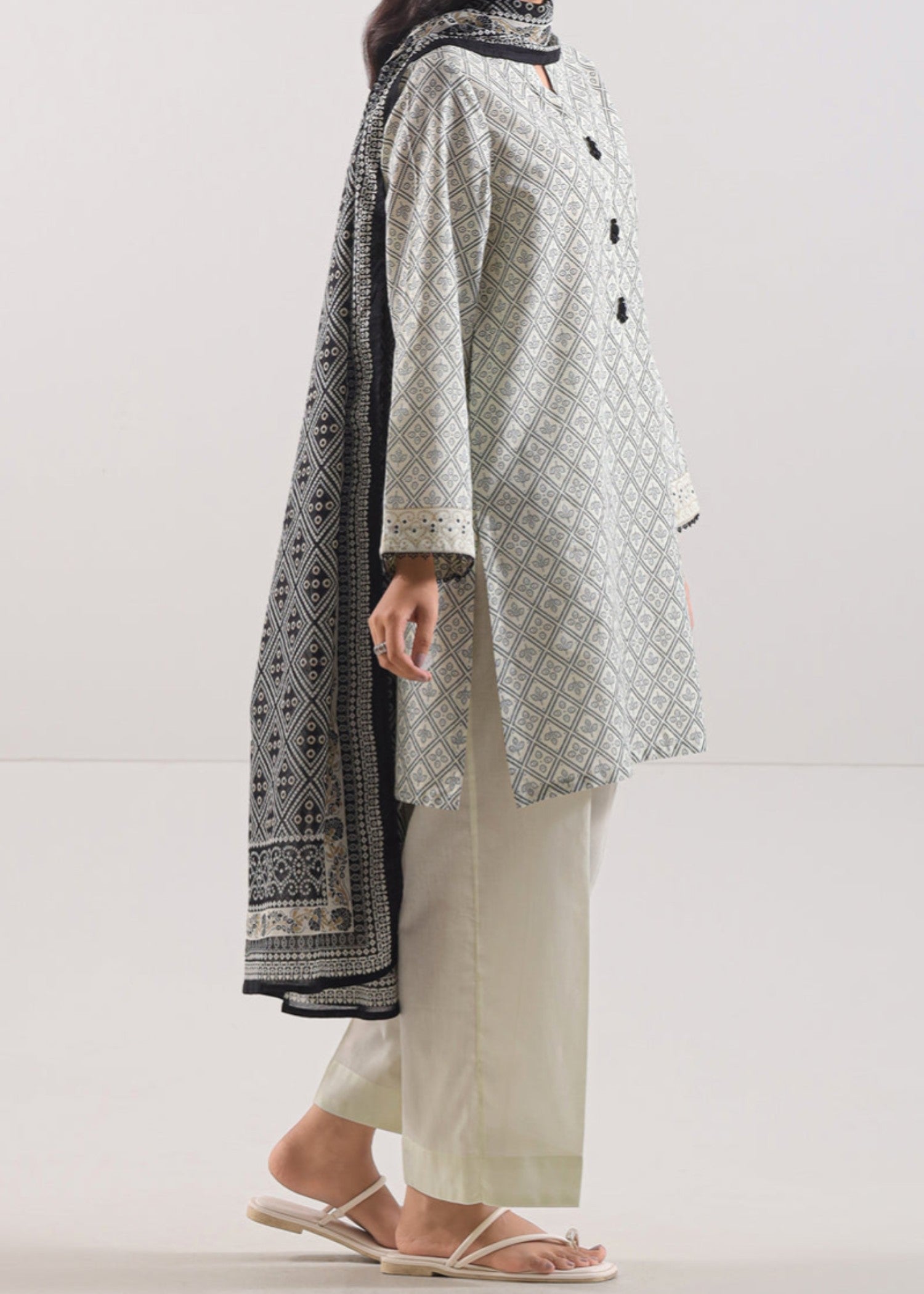 Saya Printed Lawn Stitched WP3P 727 Women 3pcs