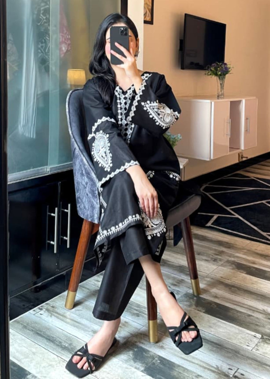 Tehzeeb Libas BLACK SPARKLE EMBROIDERED Women 2pcs