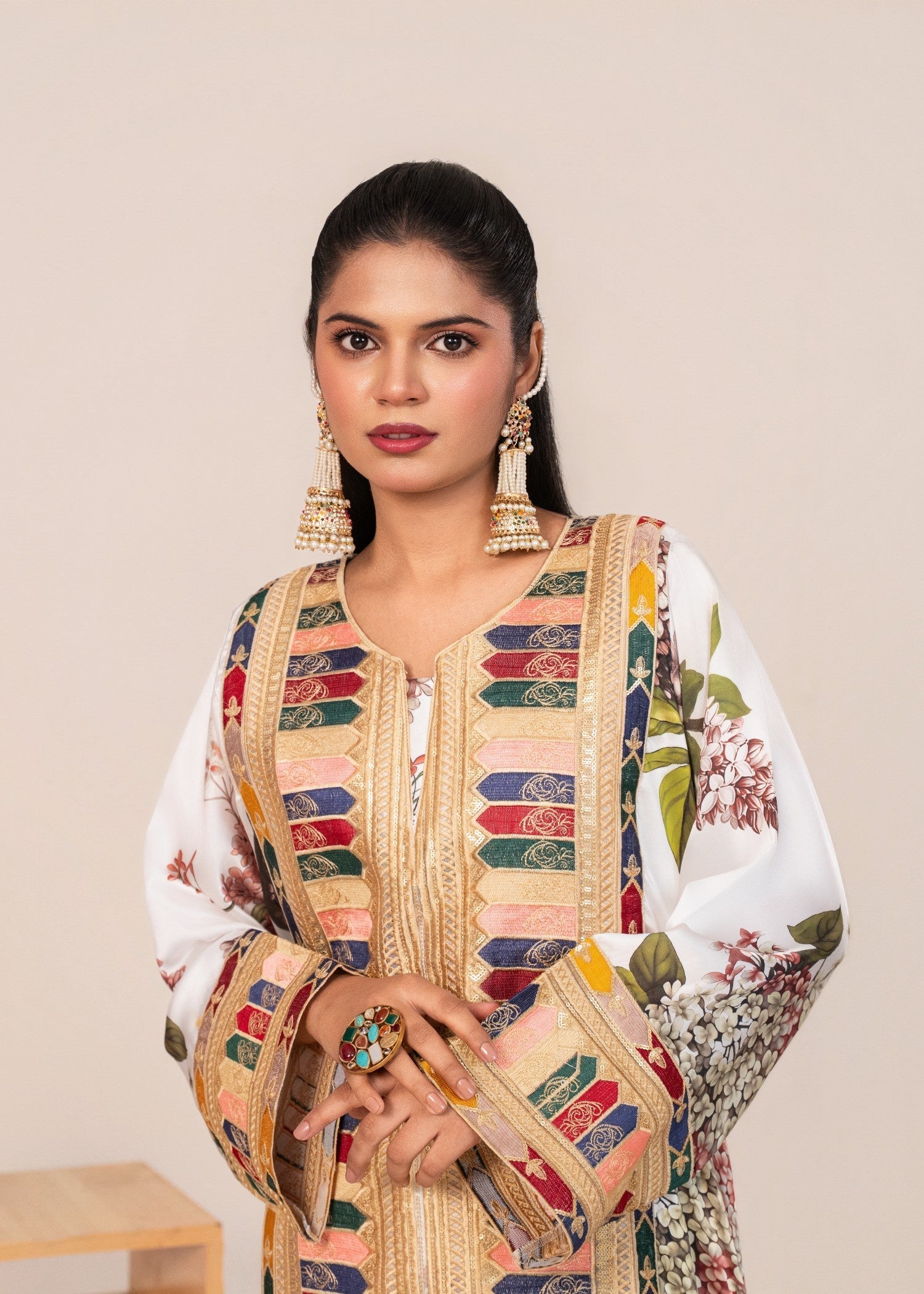 Rajdulari Kareena White Silk Kaftan Women 1pcs