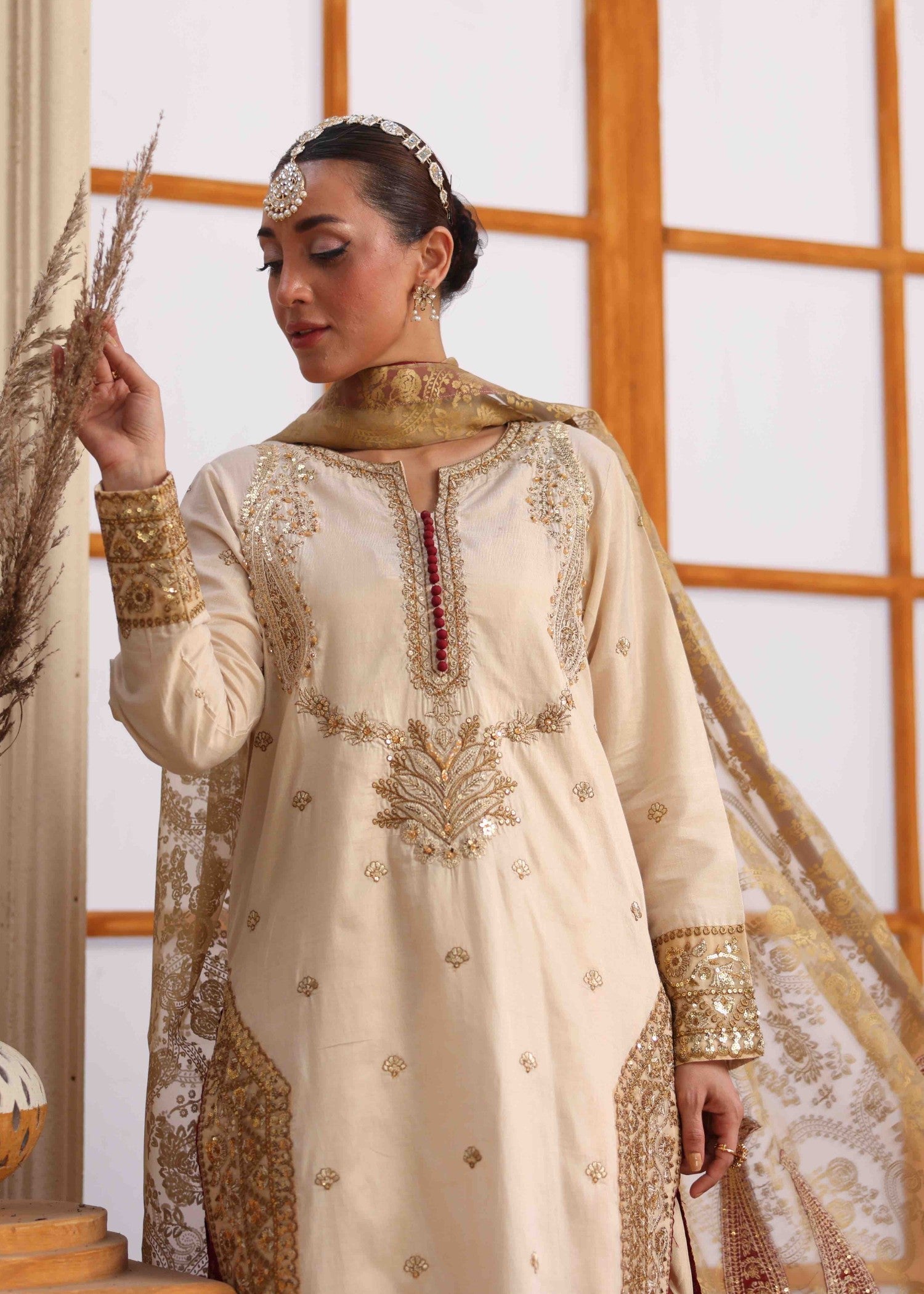 Costumo Astrid Women 3pcs