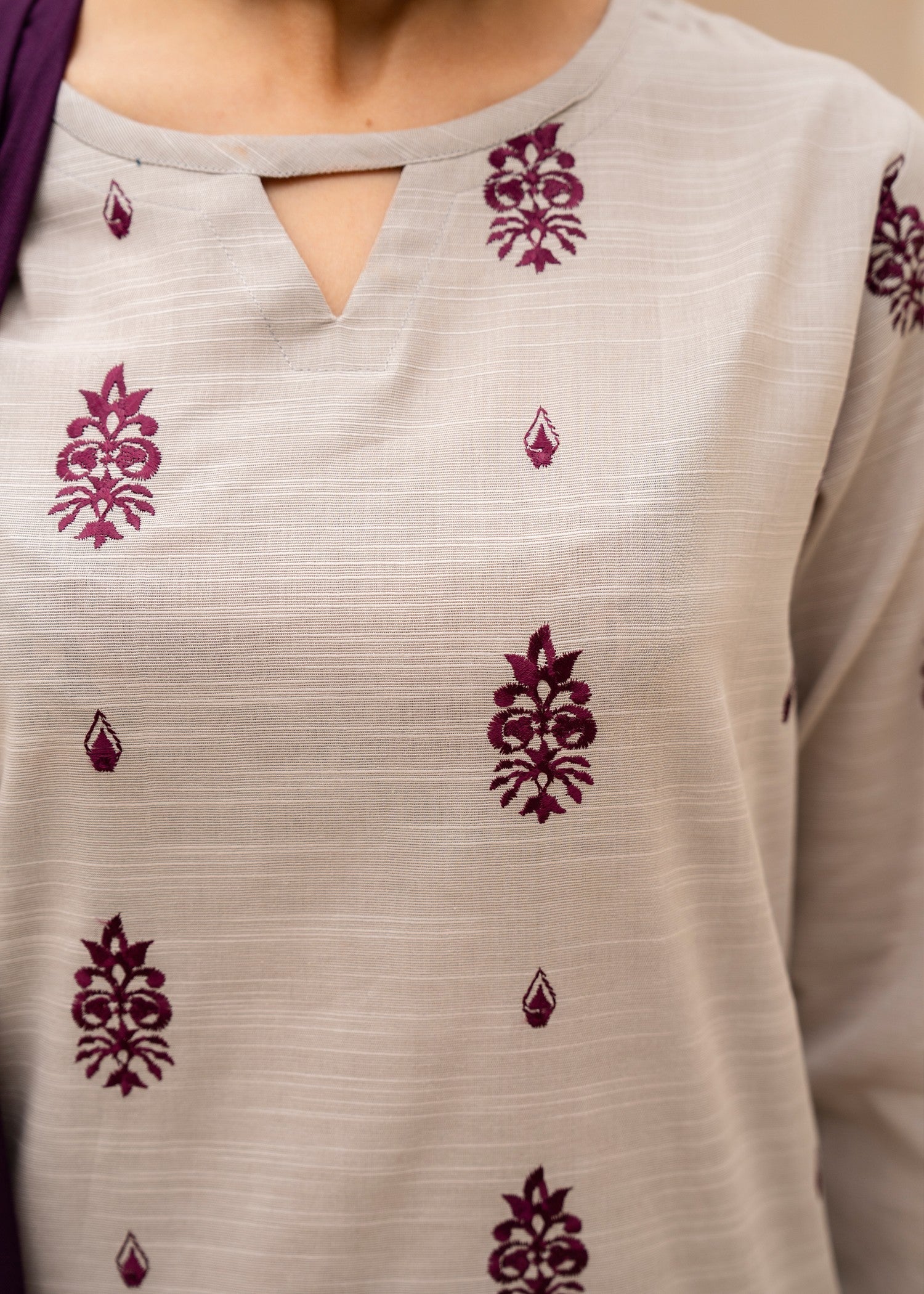 Thistle & Threads Zircon Women 3pcs