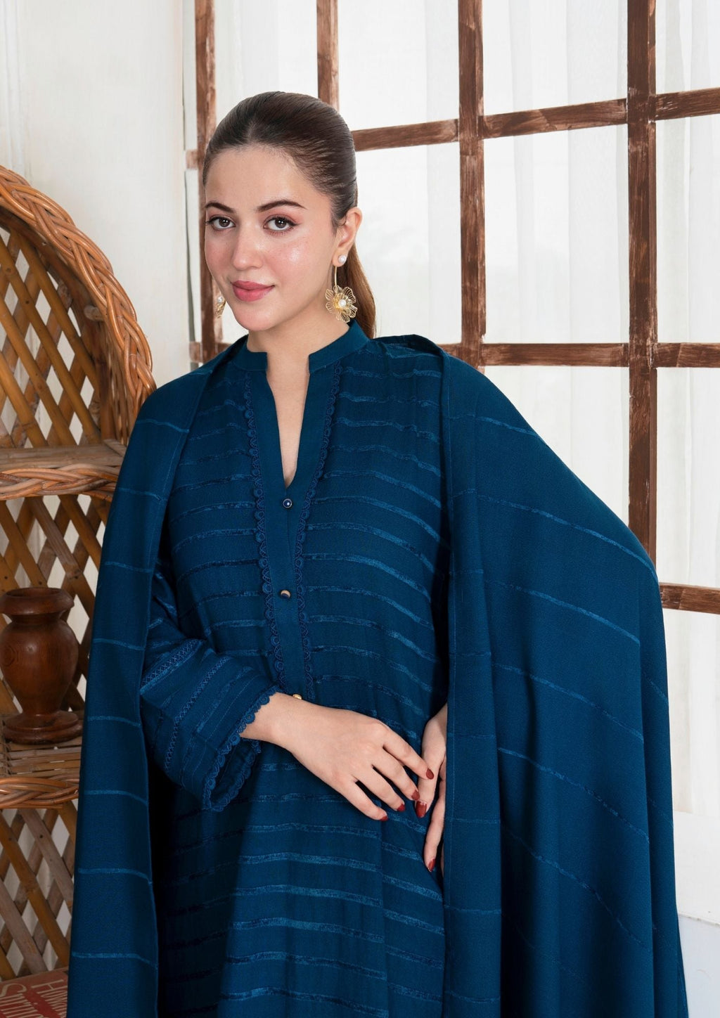 Yolo Pret Alpine Velvet Shirt with Velvet Border Shawl and Plain Trouser AML W25 0014 Women 3pcs