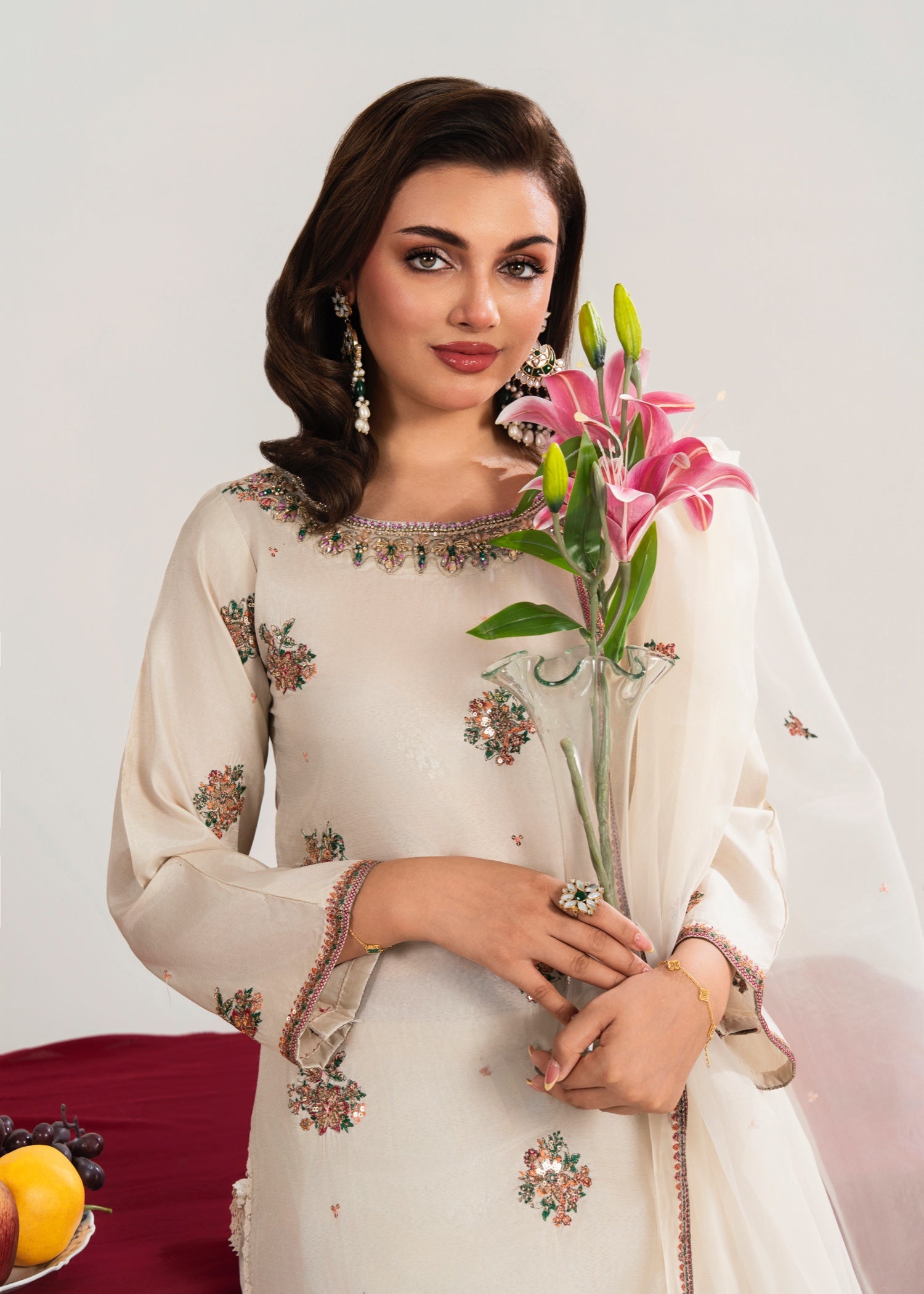 Maira Fashion Ivory Embroidered Kurta Set Women 3pcs